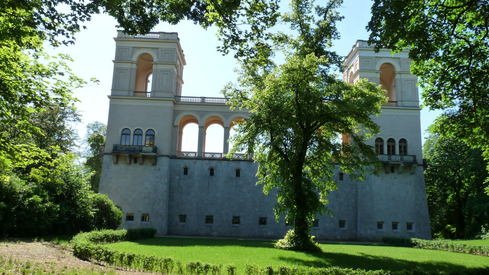 man made, belvedere on the pfingstberg, palaces