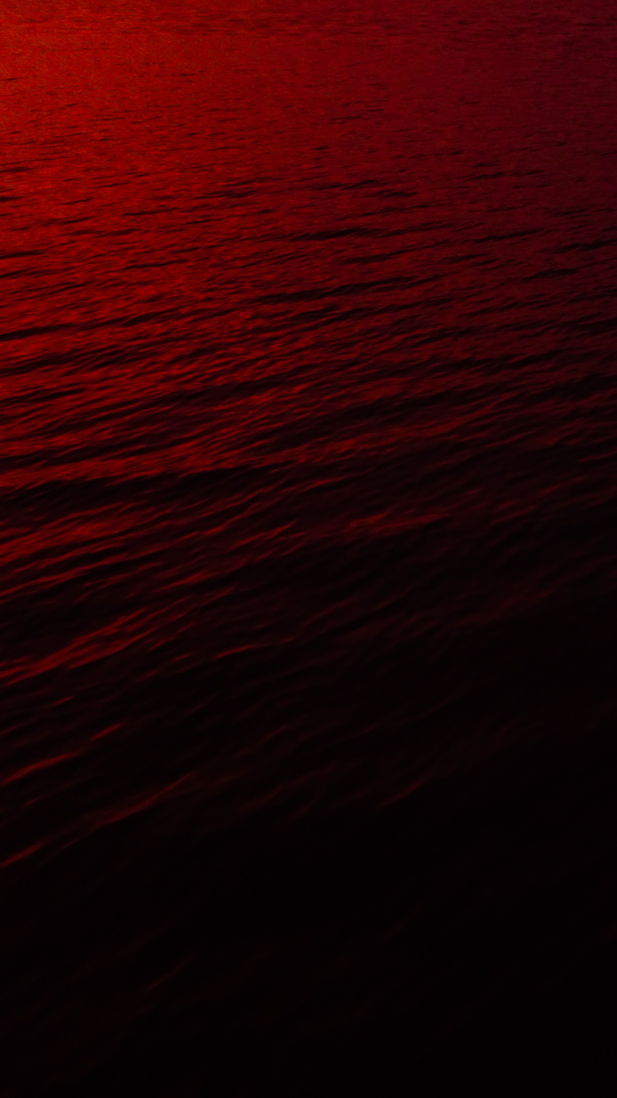 Скачать обои бесплатно Красный, Разное, Вода, Волны, Темный картинка на рабочий стол ПК