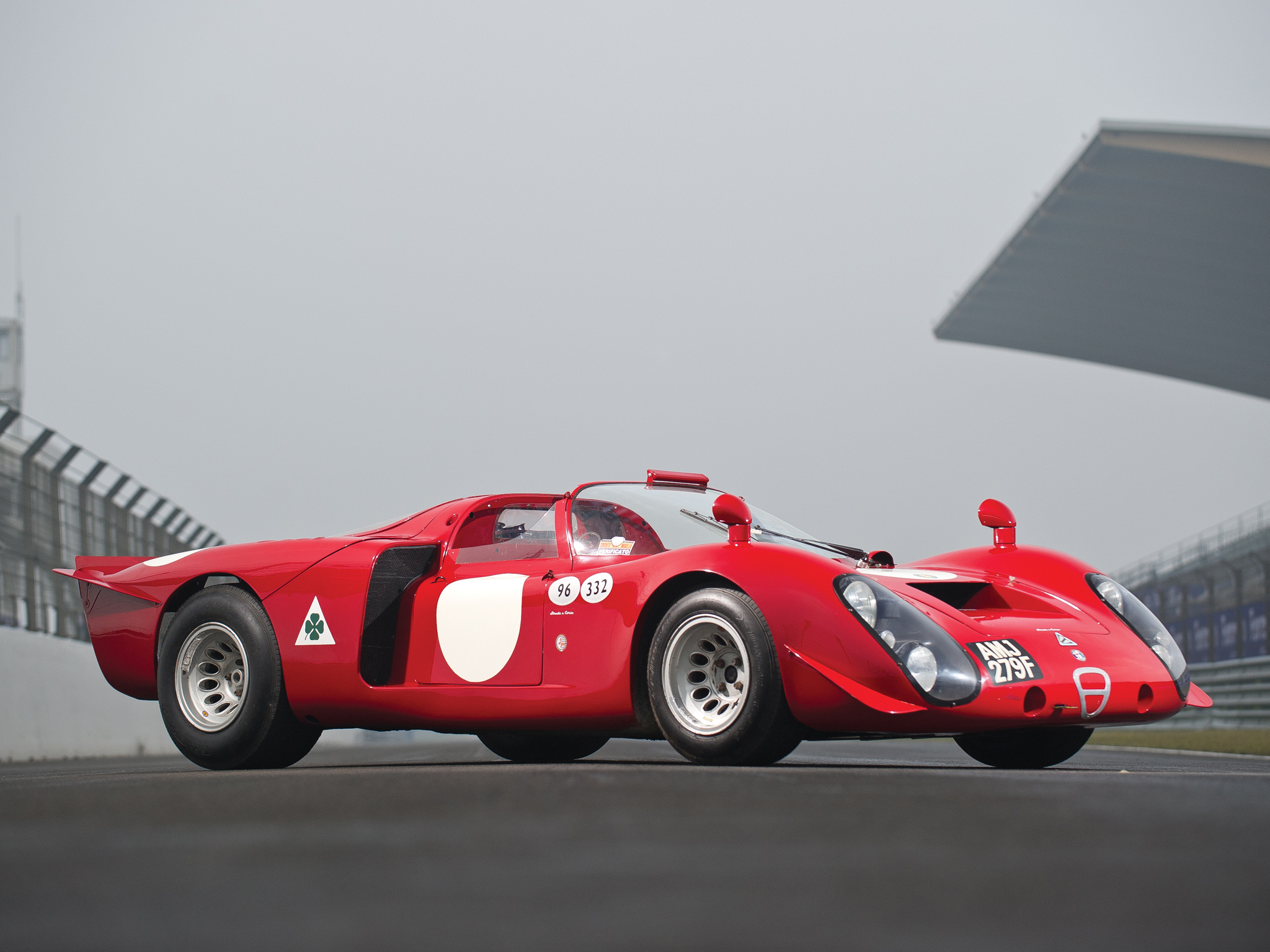 Завантажити шпалери Alfa Romeo Tipo 33/2 Daytona на телефон безкоштовно