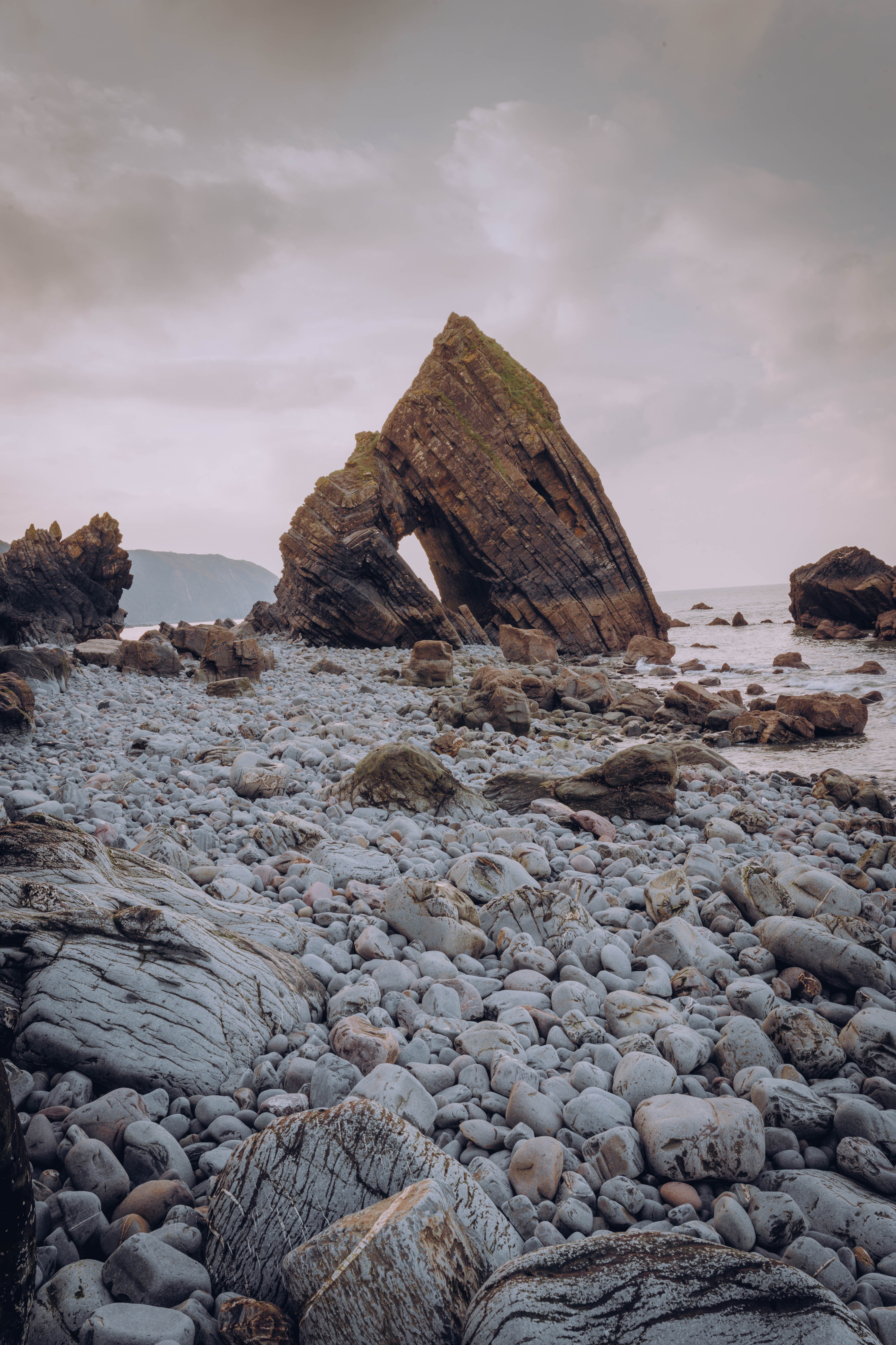 Laden Sie das Natur, Stones, Felsen, Rock, Bank, Ufer, Landschaft-Bild kostenlos auf Ihren PC-Desktop herunter