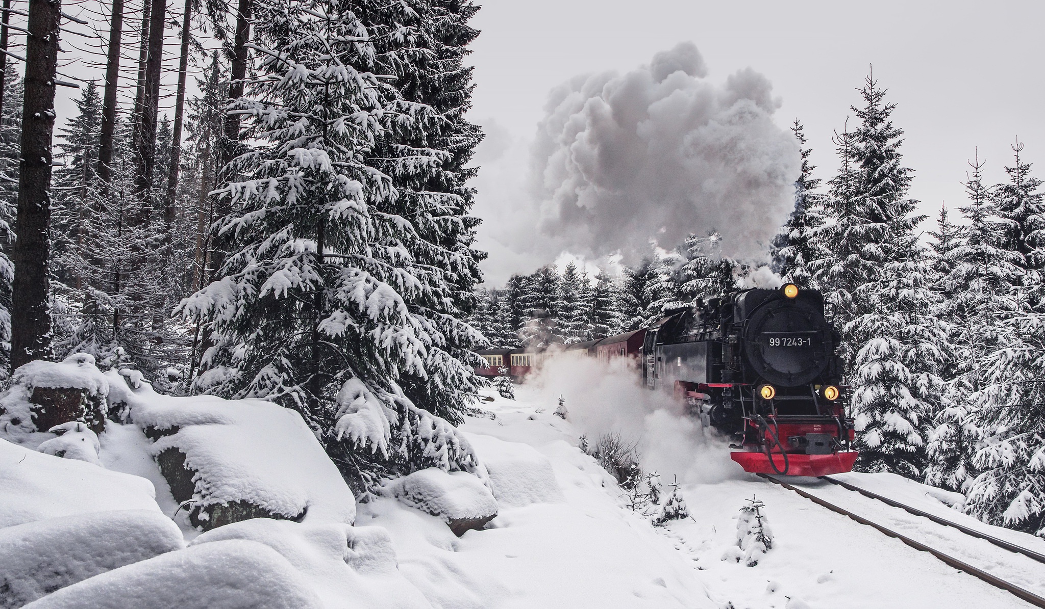 880947 Bild herunterladen schnee, winter, fahrzeuge, zug, dampflokomotive - Hintergrundbilder und Bildschirmschoner kostenlos