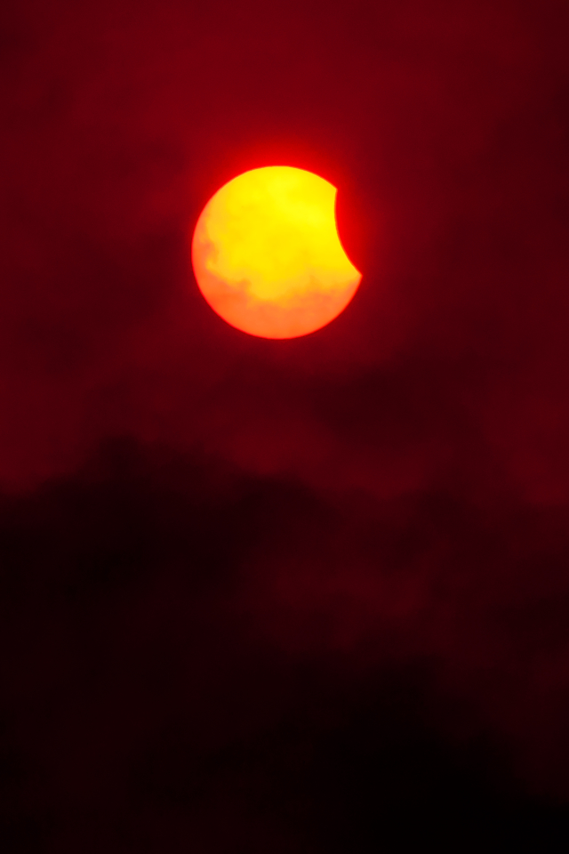 solar eclipse, earth, sun, red, sky 4K