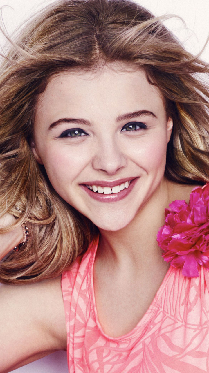 Download mobile wallpaper Celebrity, Chloë Grace Moretz for free.