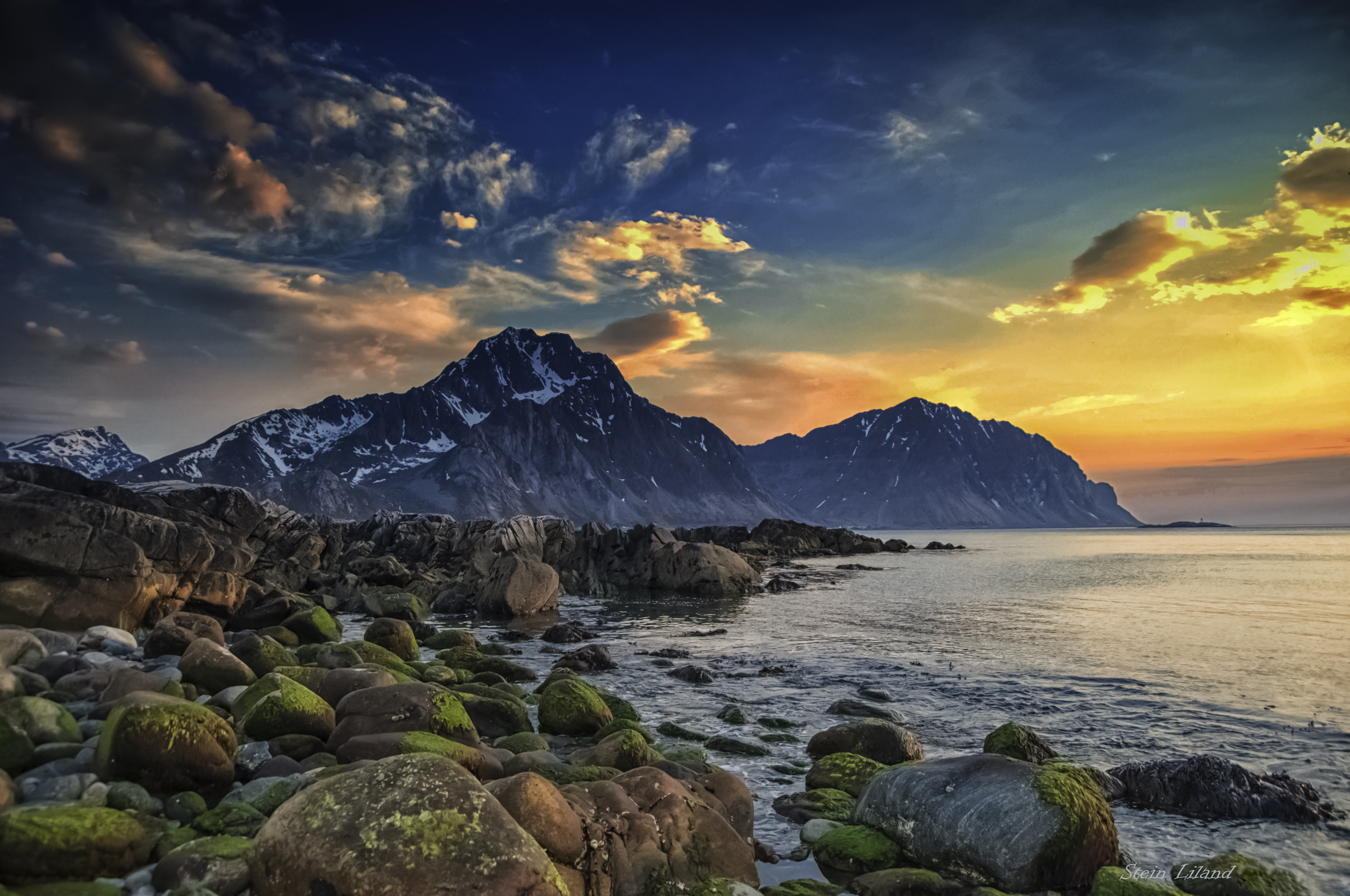 686546 télécharger l'image rocher, arctique, printemps, scandinavie, mer, îles lofoten, norvège, terre/nature, rivage, montagne, ciel - fonds d'écran et économiseurs d'écran gratuits