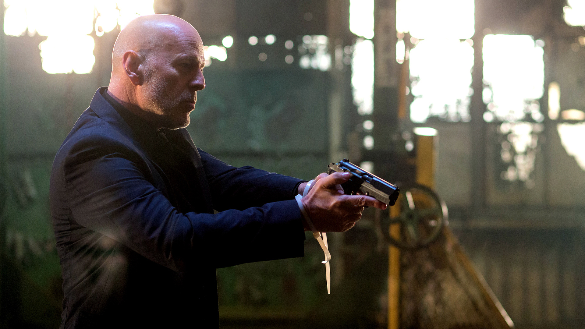 Free download wallpaper Bruce Willis, Movie, Extraction (2013) on your PC desktop