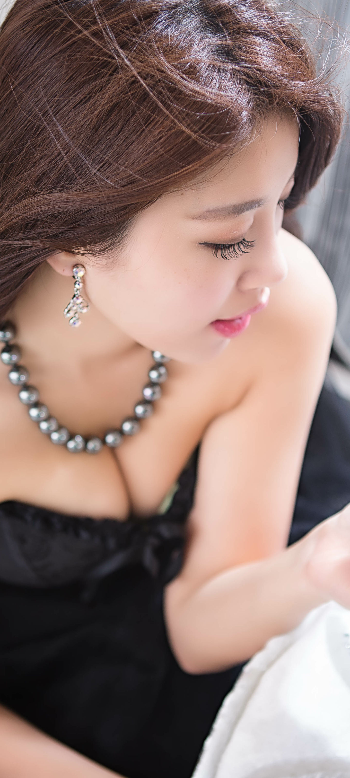 Download mobile wallpaper Women, Asian for free.