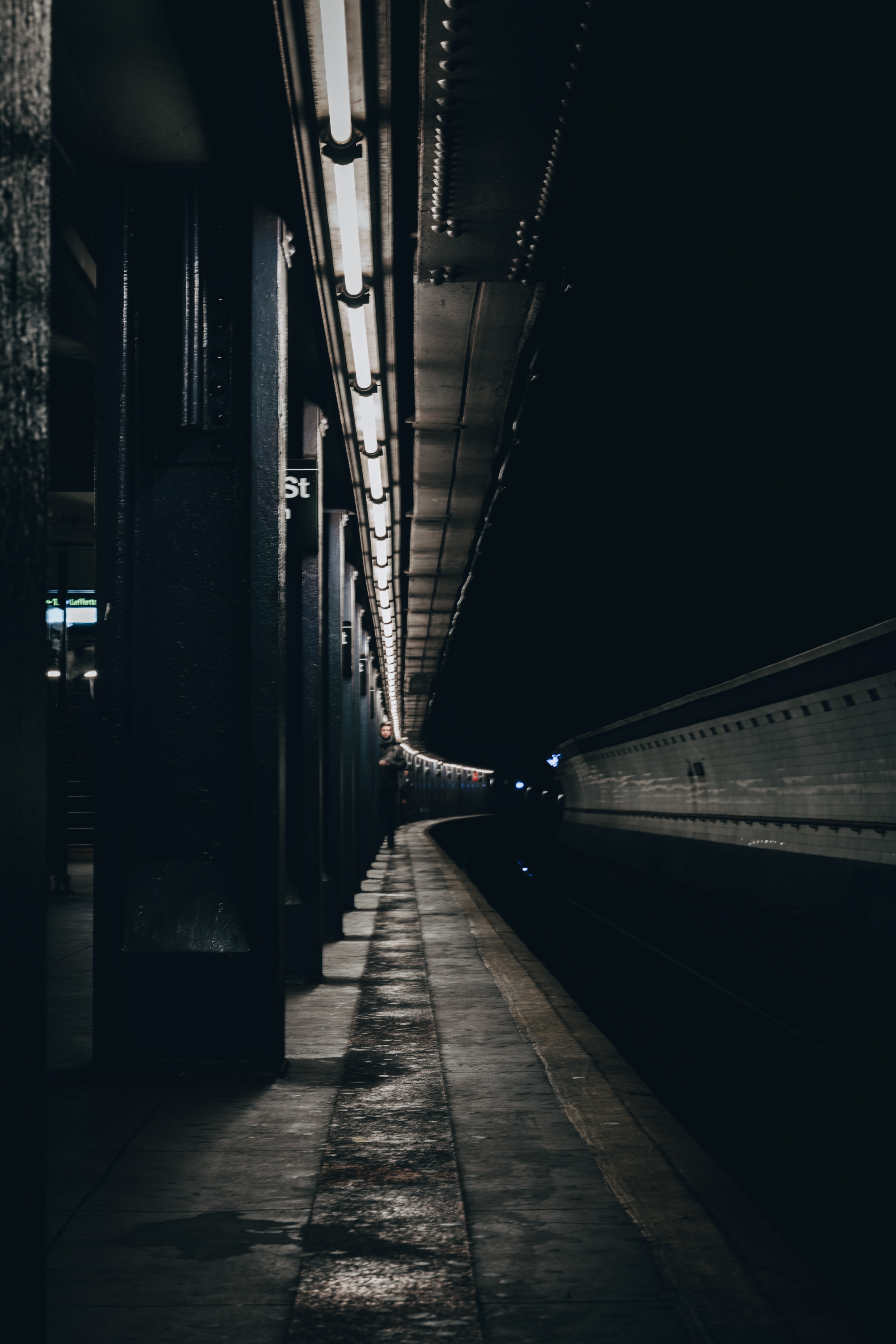 metro, dark, silhouette, miscellanea, miscellaneous, human, person, tunnel, subway