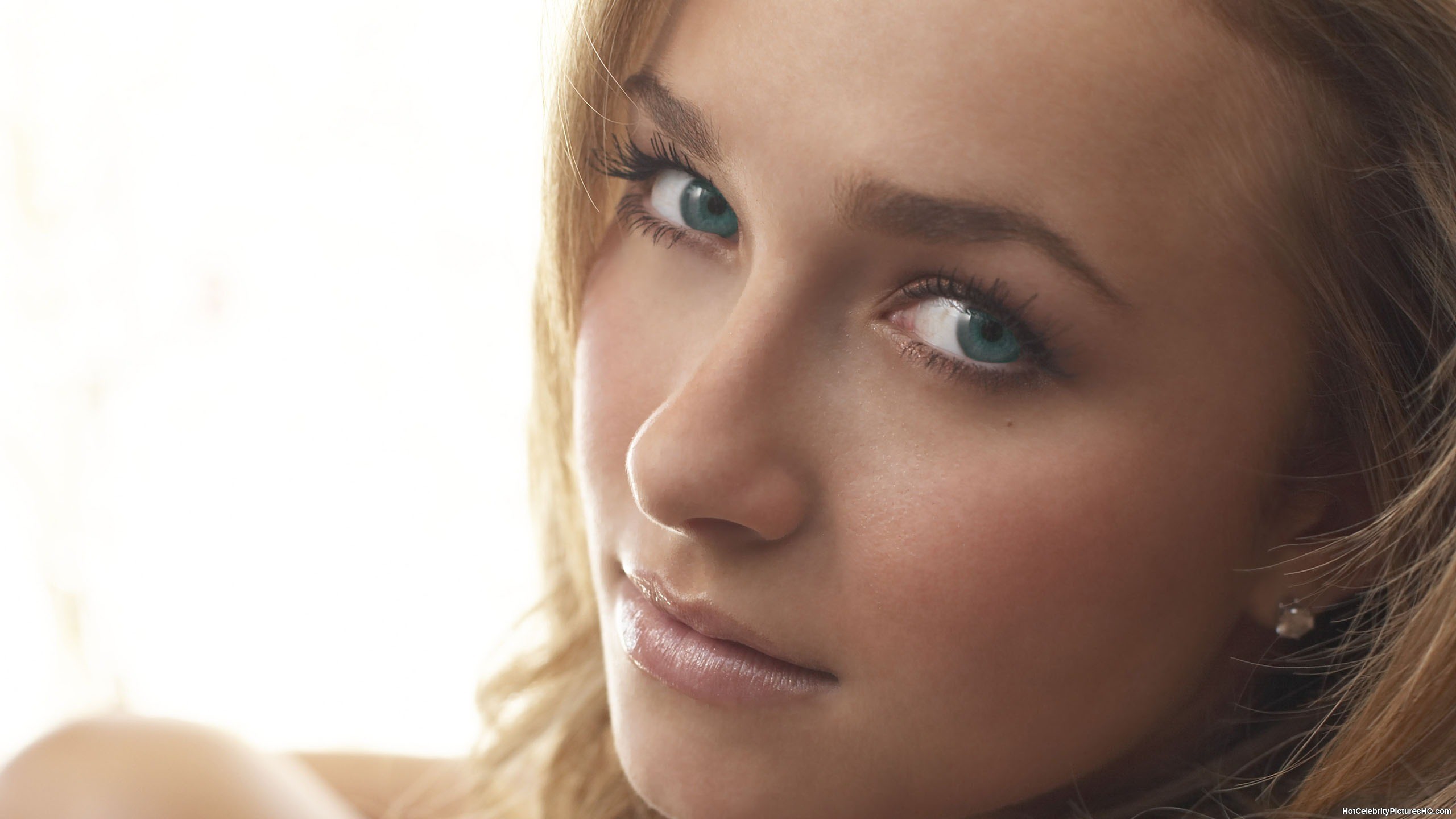 Téléchargez gratuitement l'image Hayden Panettière, Célébrités sur le bureau de votre PC