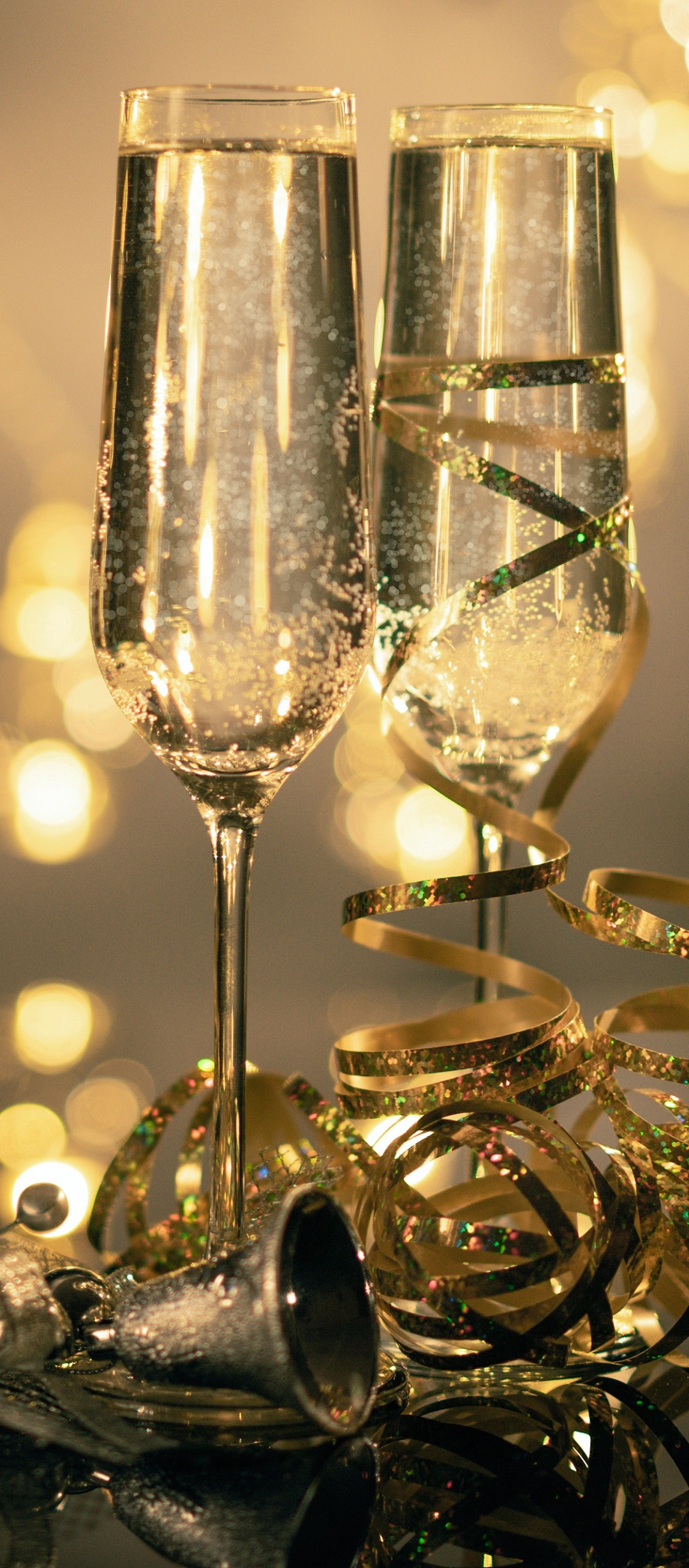 Download mobile wallpaper Food, Christmas, Glass, Champagne, Wine for free.
