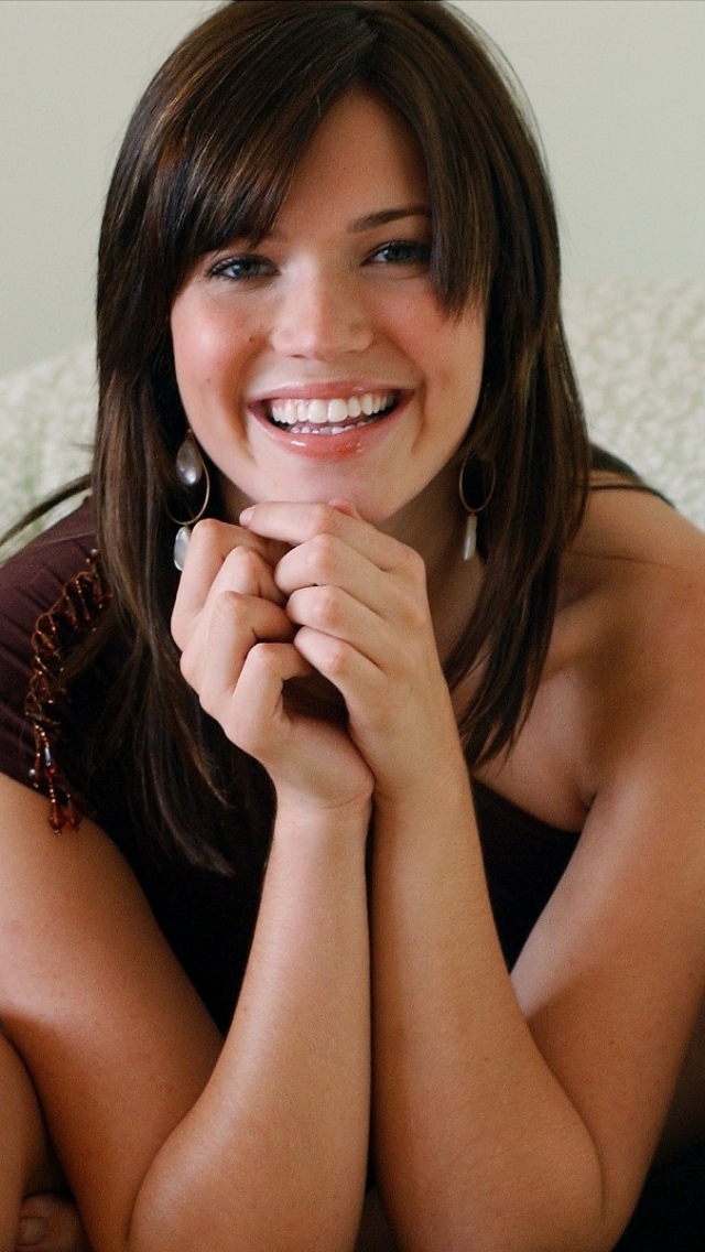 Download mobile wallpaper Music, Mandy Moore for free.