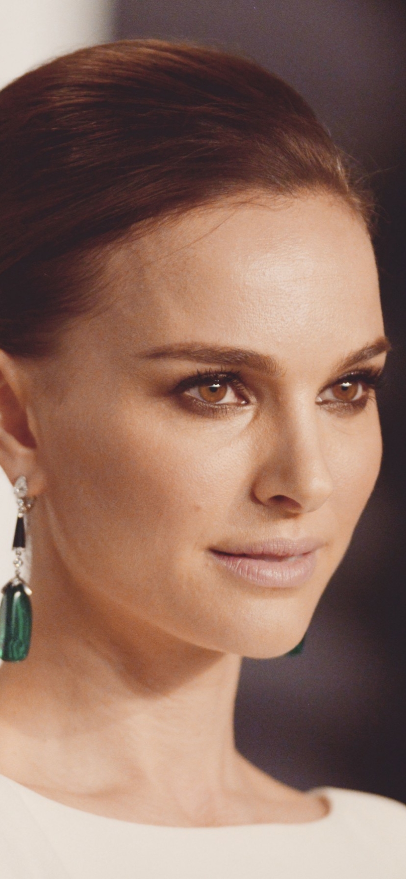 Descarga gratuita de fondo de pantalla para móvil de Natalie Portman, Celebridades.