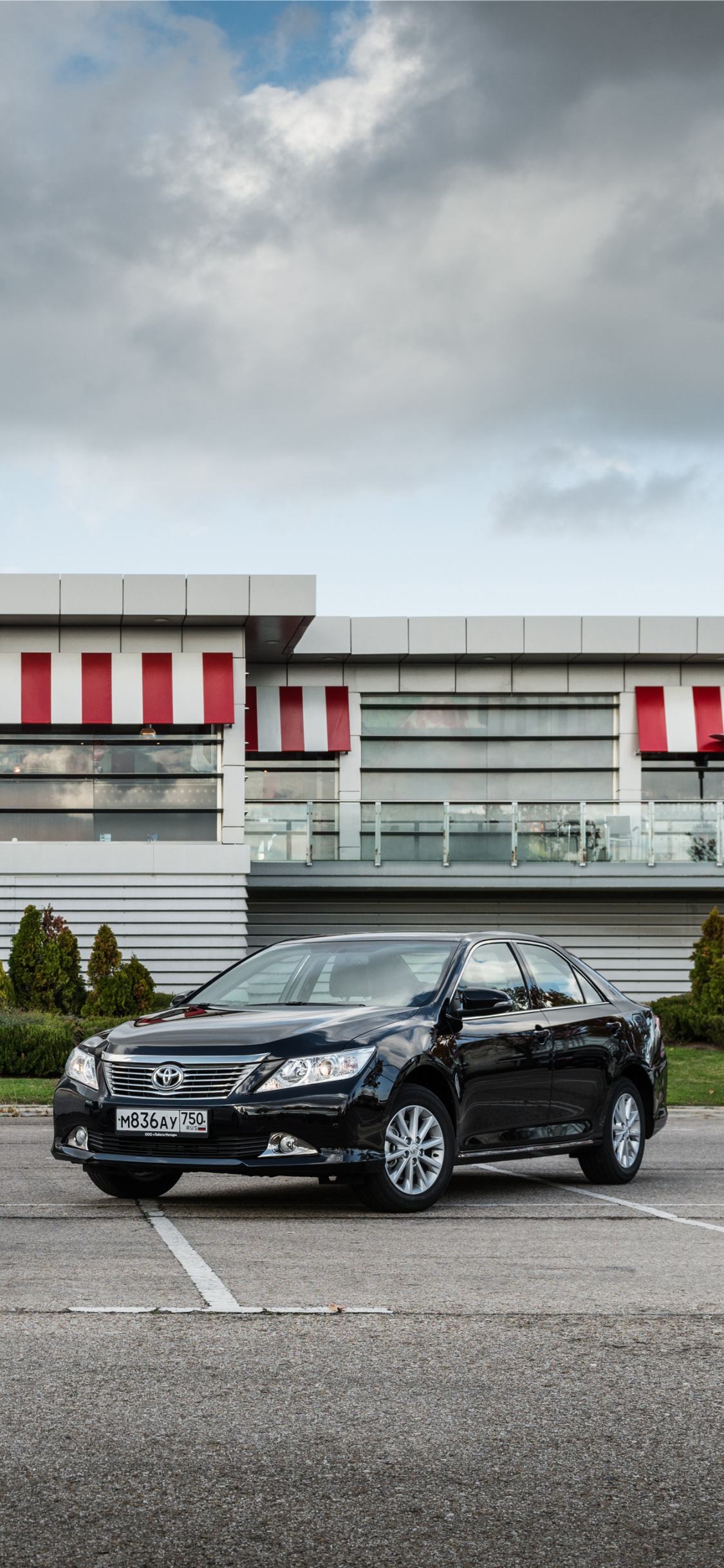Download mobile wallpaper Toyota, Car, Vehicle, Vehicles, White Car, Toyota Camry for free.