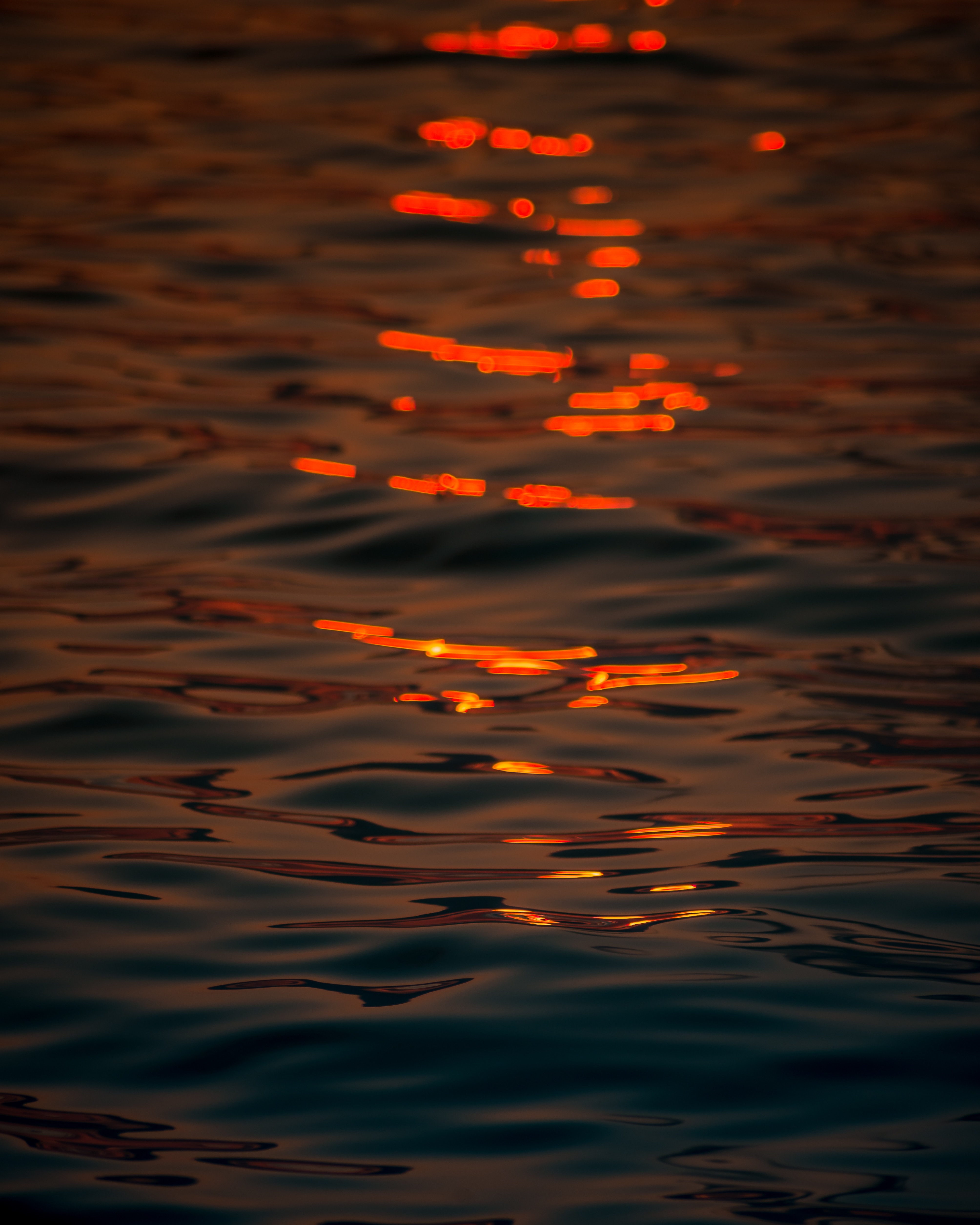 Download mobile wallpaper Ripple, Ripples, Nature, Macro, Brilliance, Shine, Water for free.