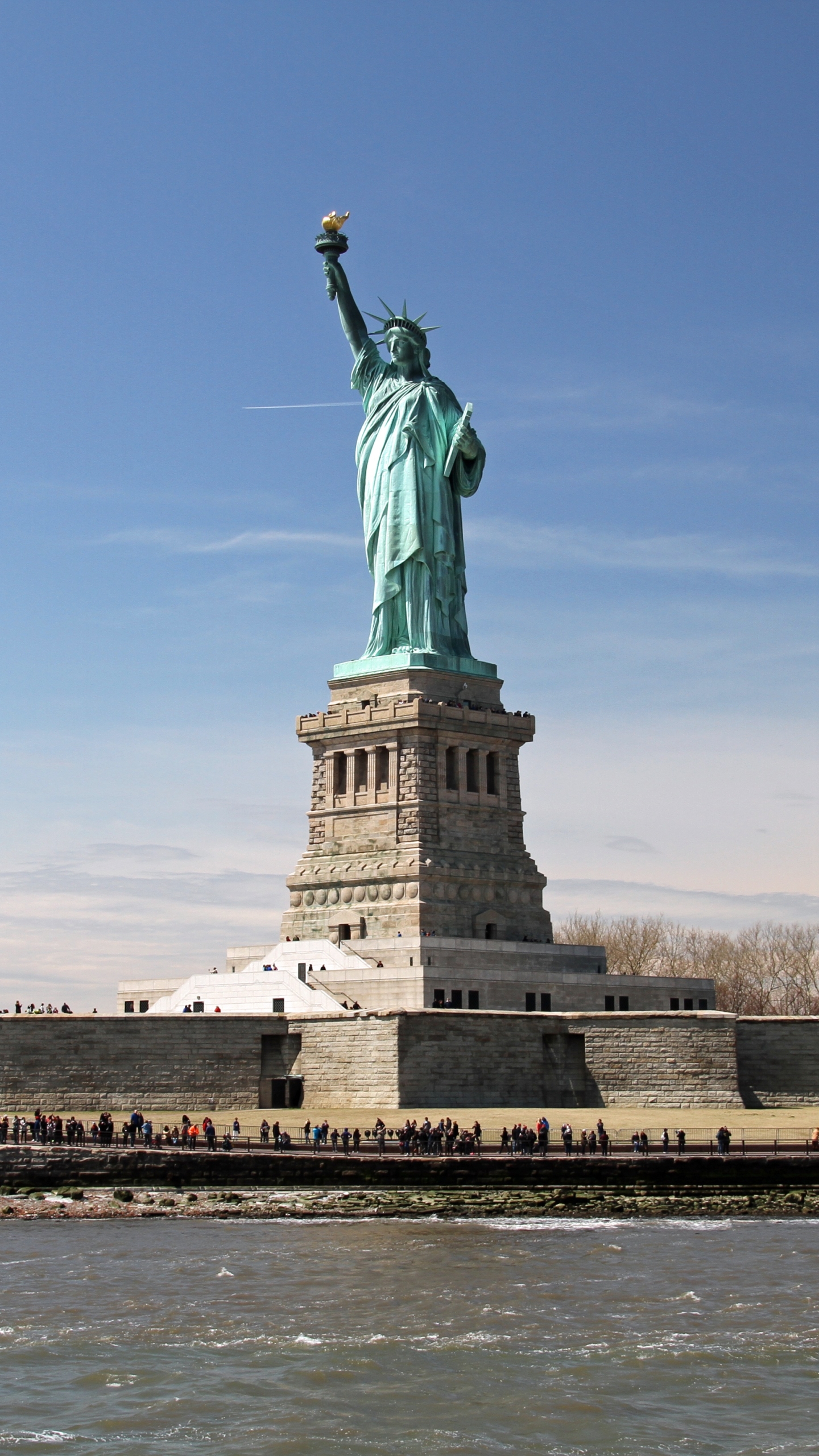 Скачать картинку Статуя Свободы, Сша, Нью Йорк, Памятник, Сделано Человеком в телефон бесплатно.