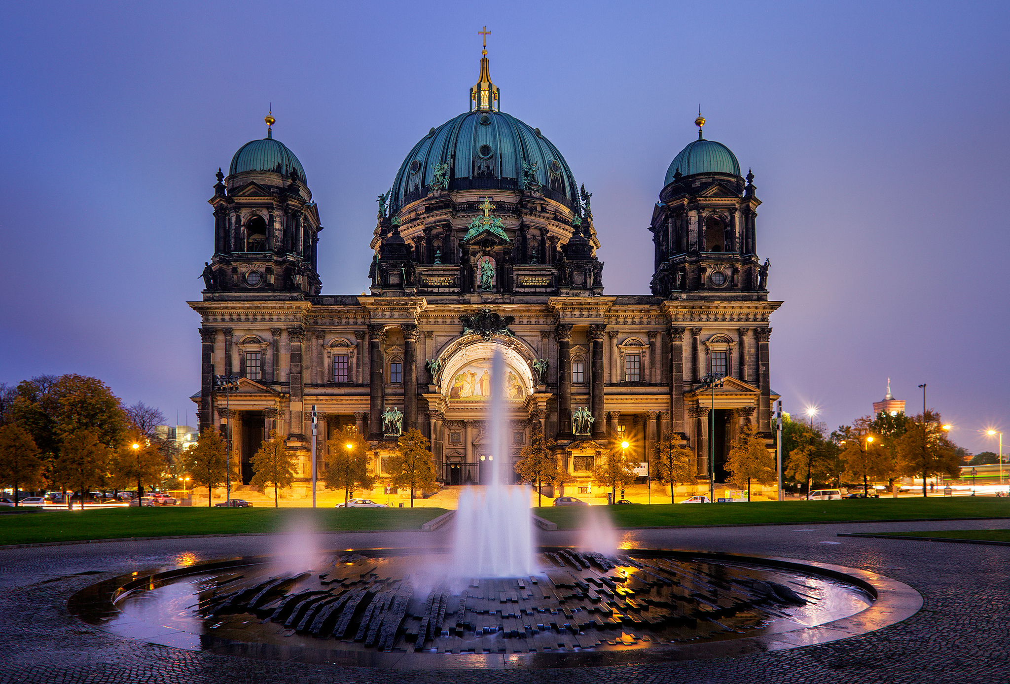 286189 descargar fondo de pantalla religioso, catedral de berlín, catedrales: protectores de pantalla e imágenes gratis