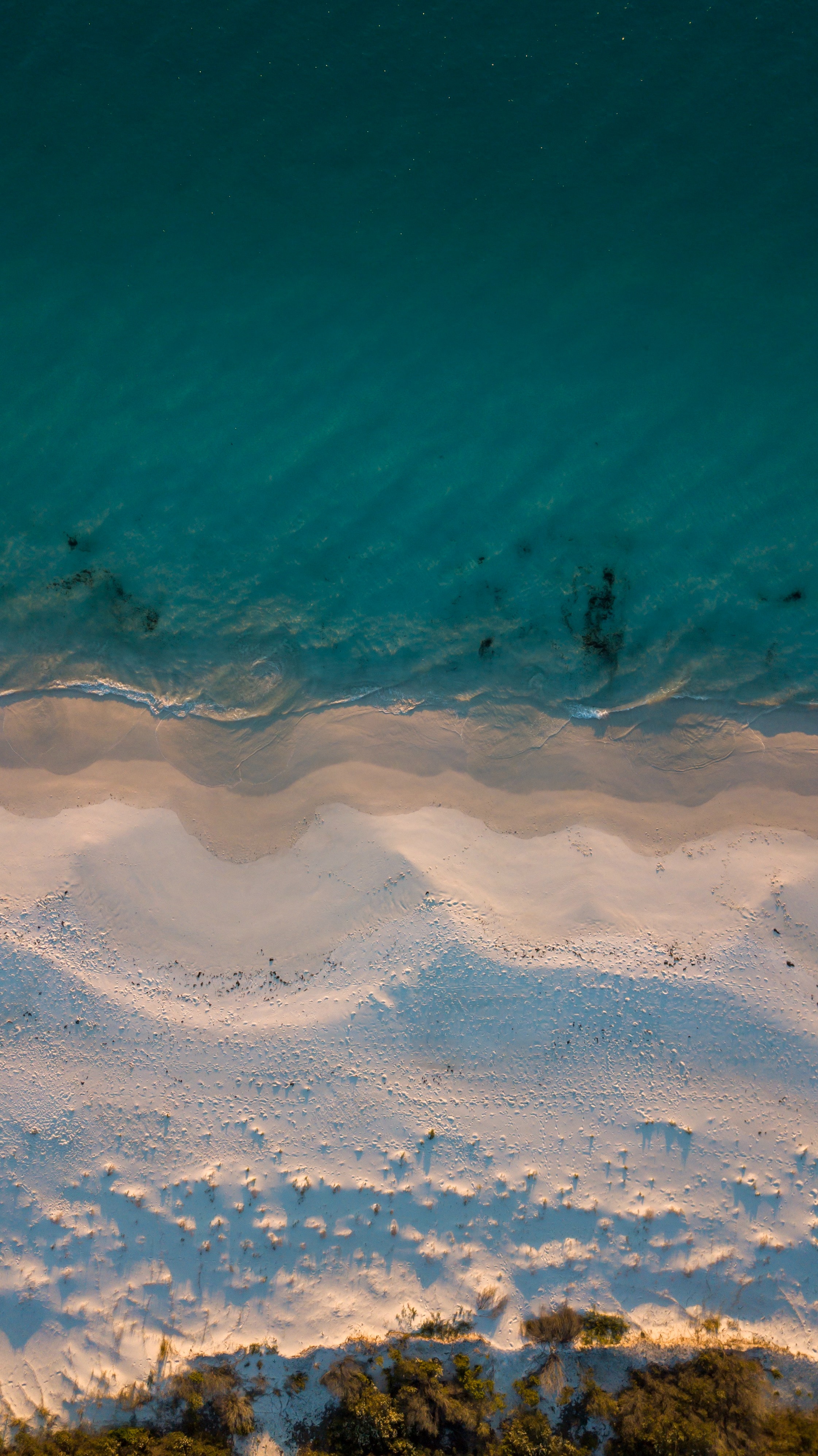 Handy-Wallpaper Blick Von Oben, Natur, Wasser, Sea, Sand, Strand kostenlos herunterladen.