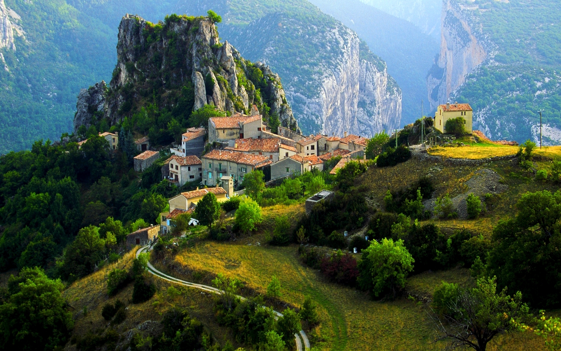 Laden Sie das Haus, Dorf, Gebirge, Menschengemacht-Bild kostenlos auf Ihren PC-Desktop herunter