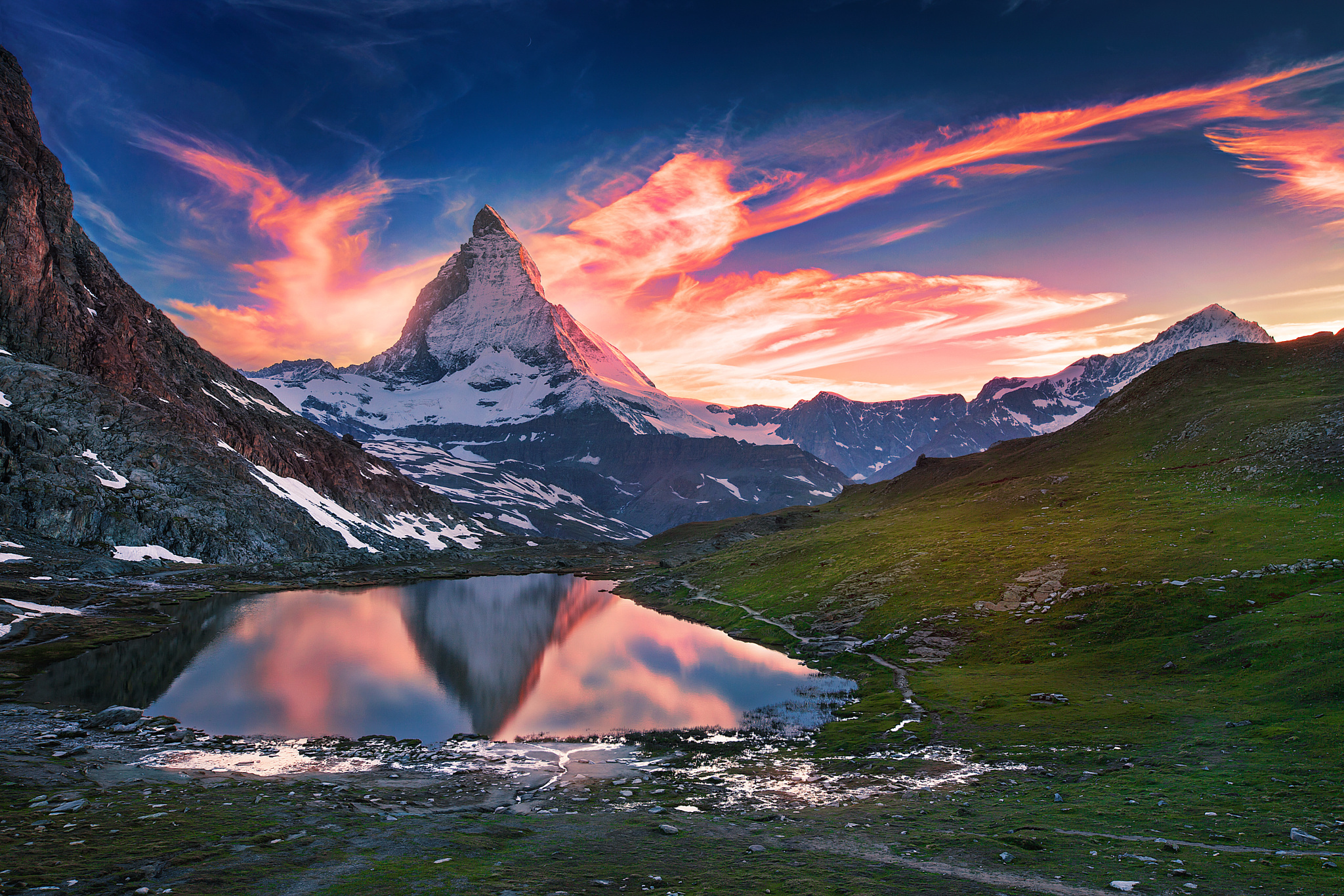 385068 завантажити картинку земля, маттерхорн, світанок, озеро, гора, рефлексія, швейцарія, гори - шпалери і заставки безкоштовно