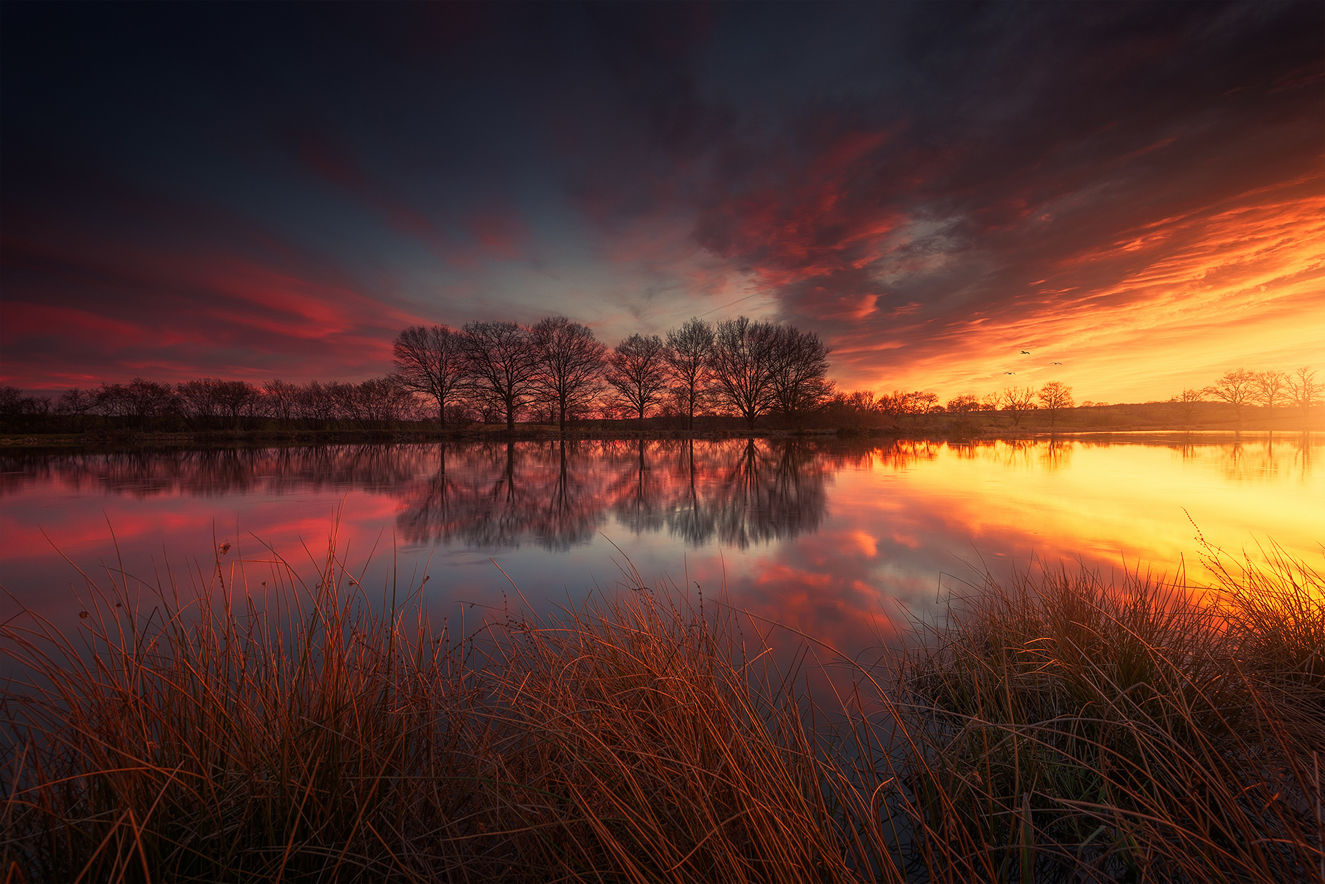 Free download wallpaper Landscape, Nature, Sunset, Sky, Lake, Reflection, Earth, Scenic on your PC desktop