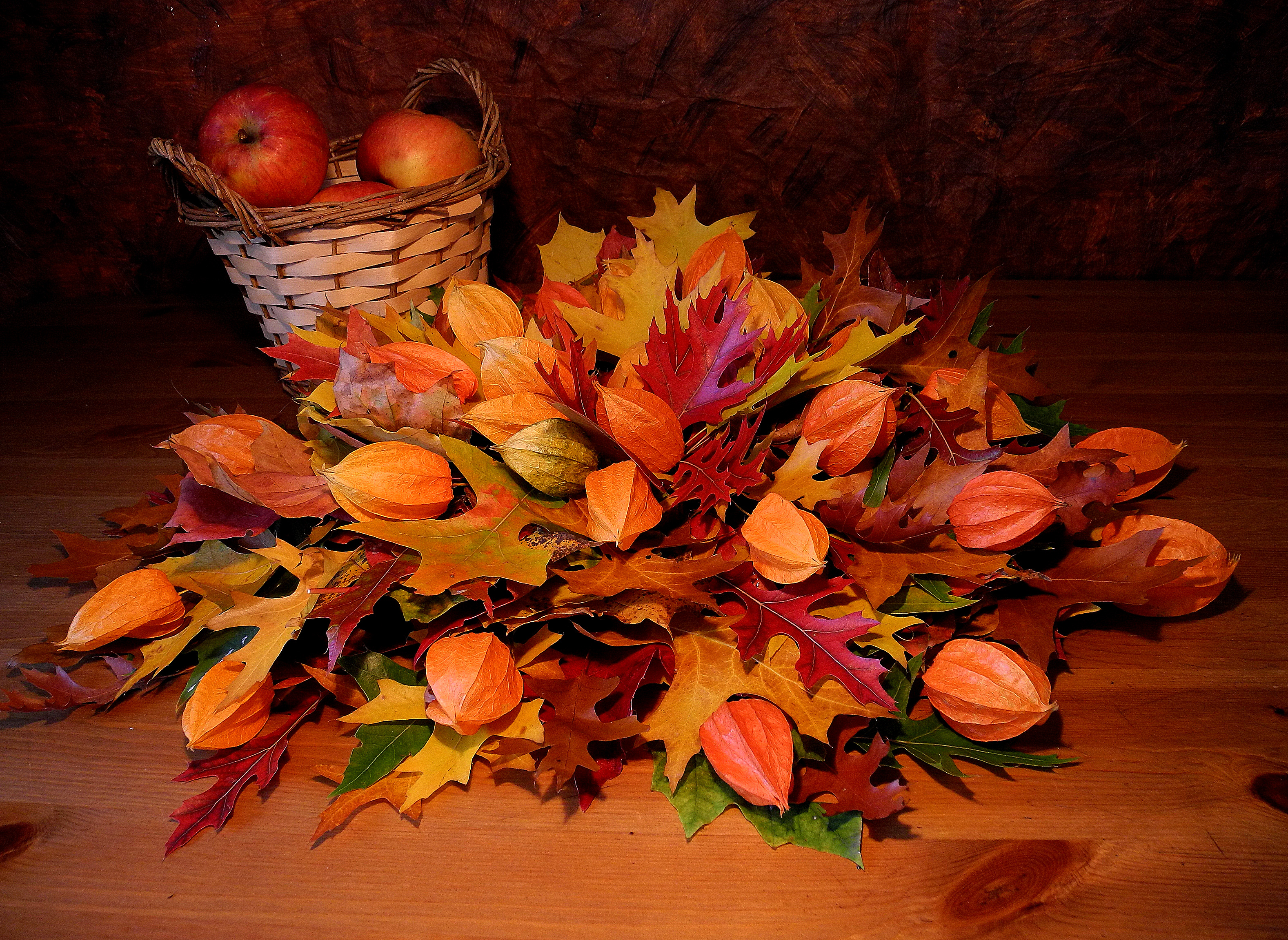 Laden Sie das Herbst, Blatt, Korb, Apfel, Fotografie, Stillleben-Bild kostenlos auf Ihren PC-Desktop herunter