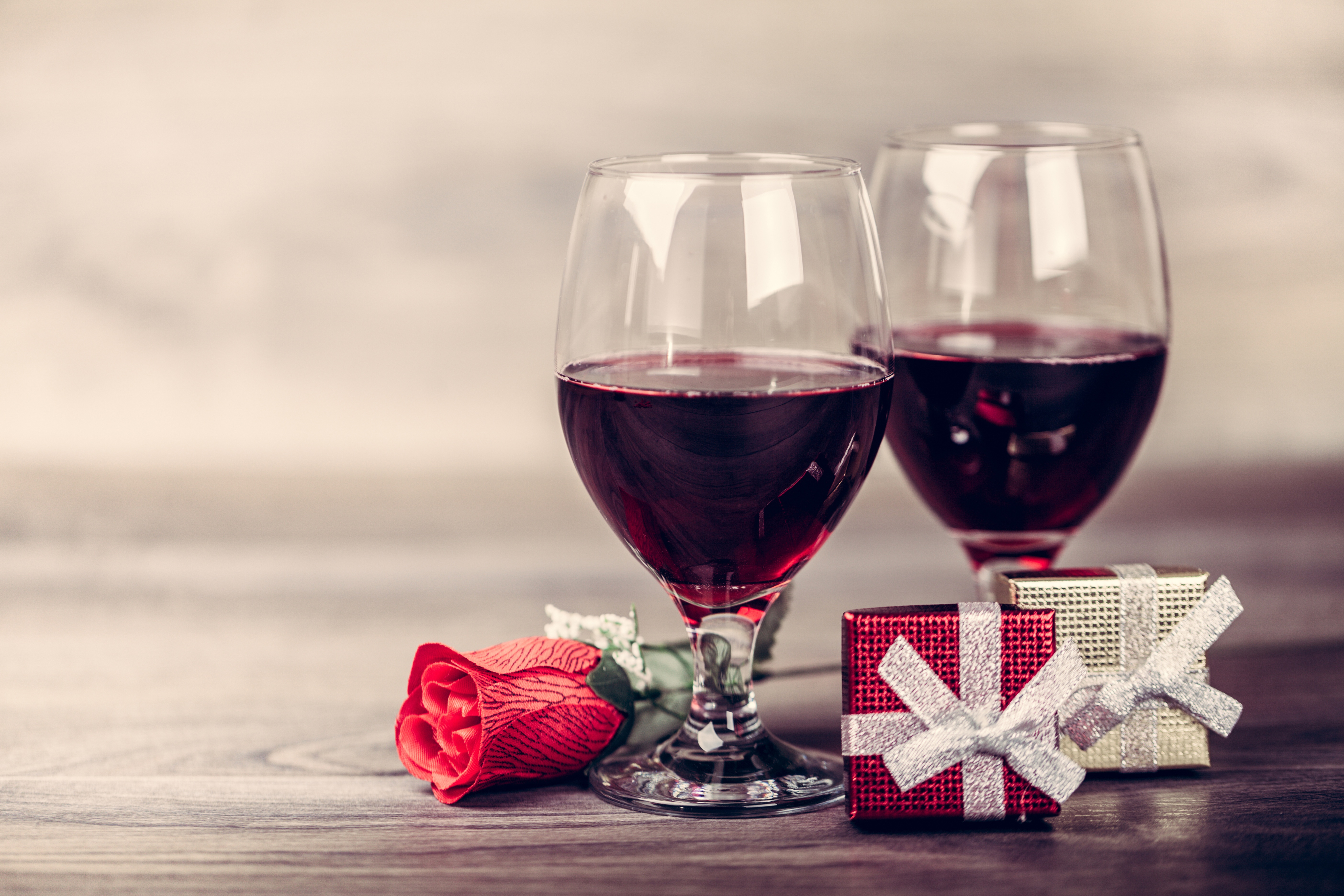 Free download wallpaper Food, Glass, Gift, Drink, Wine on your PC desktop