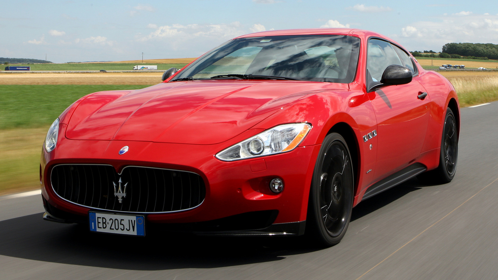 Скачать обои Спортивная Линия Maserati Granturismo Mc на телефон бесплатно