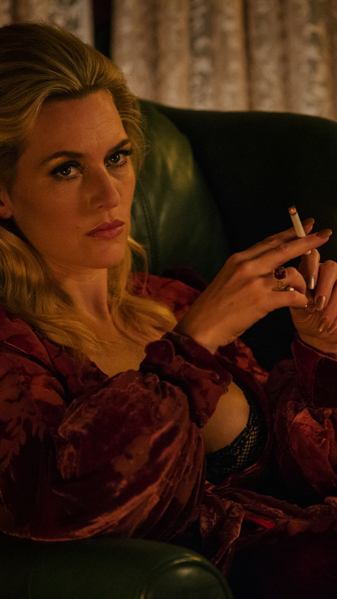 Download mobile wallpaper Movie, Kate Winslet, Triple 9 for free.