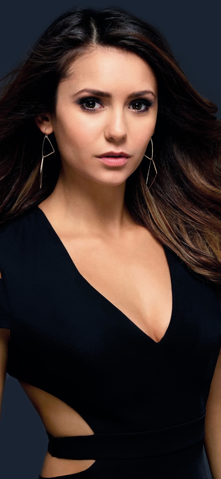 Download mobile wallpaper Brunette, Celebrity, Canadian, Actress, Nina Dobrev for free.