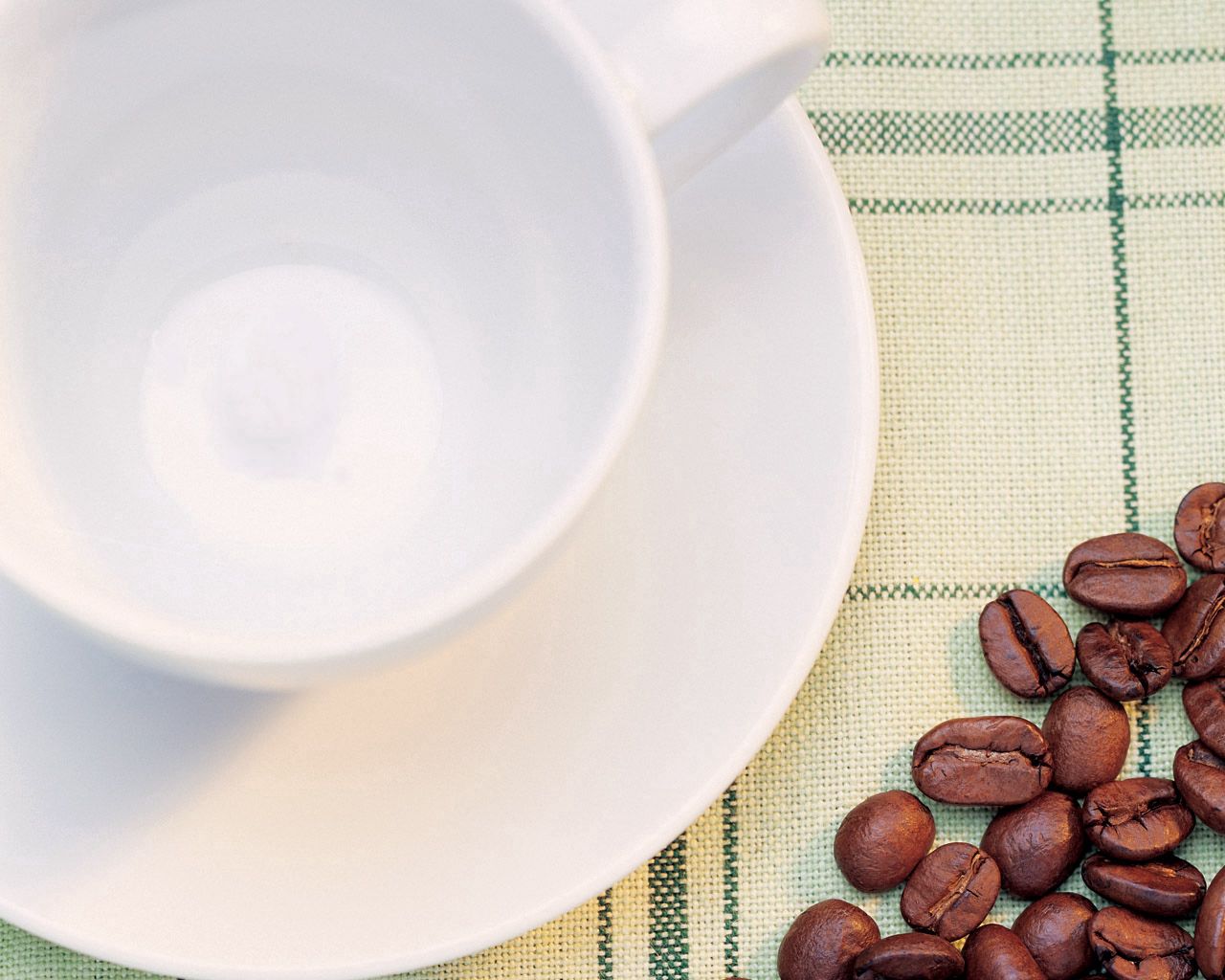 Download mobile wallpaper Plate, Food, Coffee Beans for free.