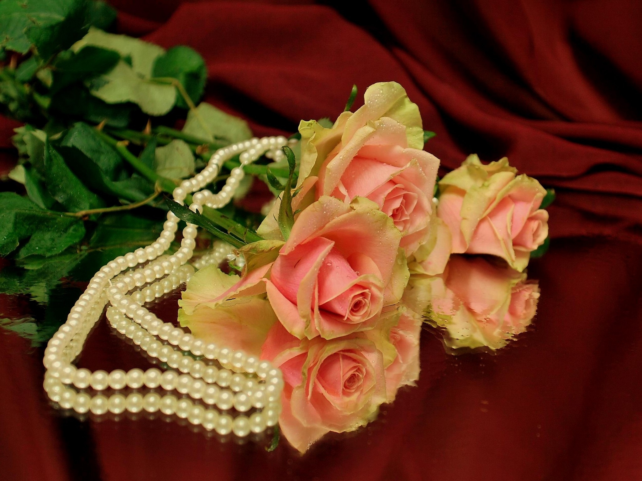 roses, flowers, reflection, beads, pearl, three