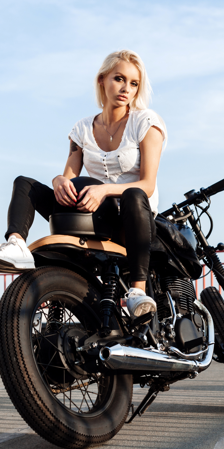 Handy-Wallpaper Motorrad, Blond, Frauen, Blondinen, Mädchen & Motorräder kostenlos herunterladen.