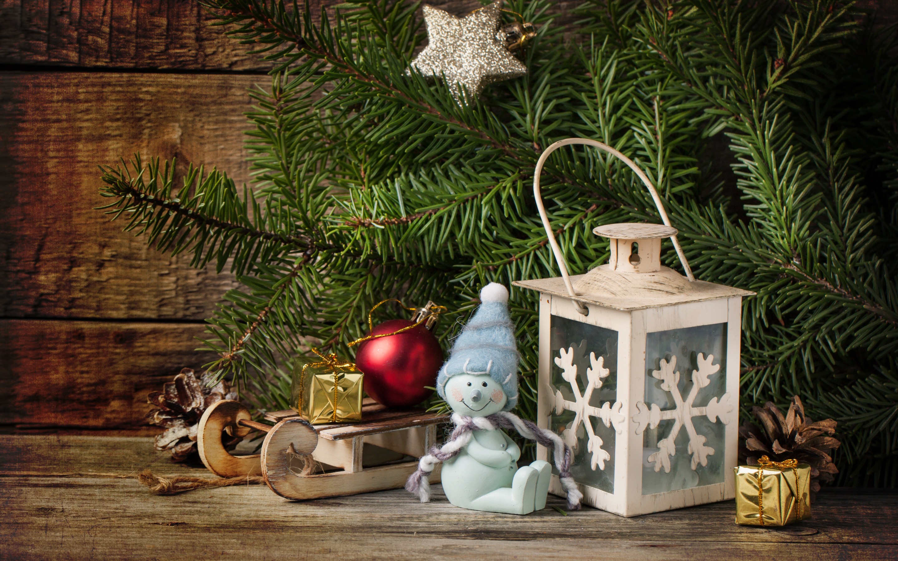 Free download wallpaper Snowman, Christmas, Holiday, Lantern, Decoration on your PC desktop