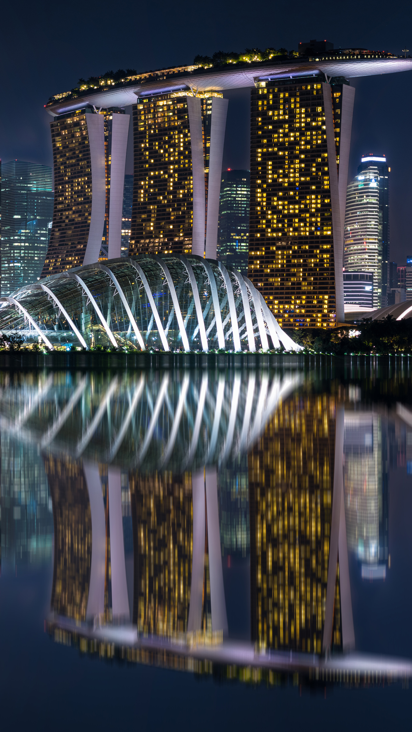 Download mobile wallpaper Night, Building, Singapore, Man Made, Marina Bay Sands for free.