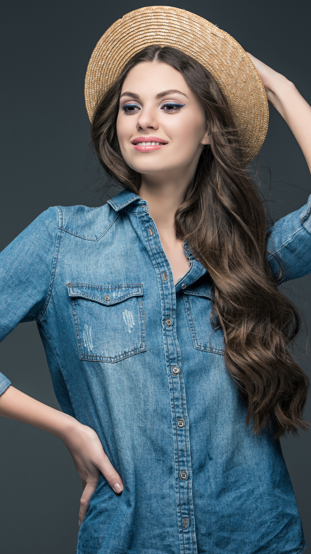 Download mobile wallpaper Smile, Hat, Brunette, Model, Women, Brown Eyes, Long Hair for free.