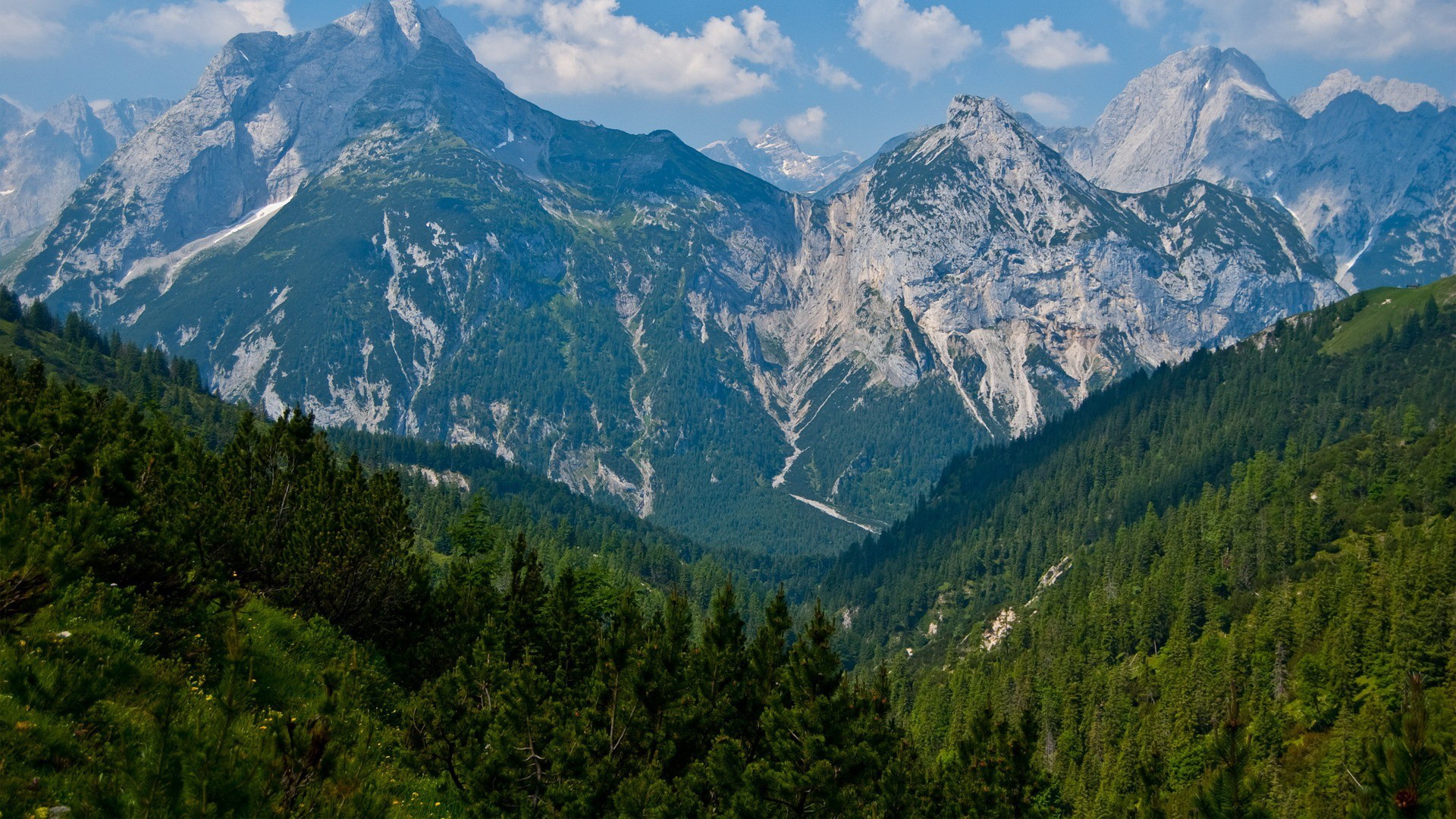 Скачати мобільні шпалери Гори, Гора, Земля безкоштовно.