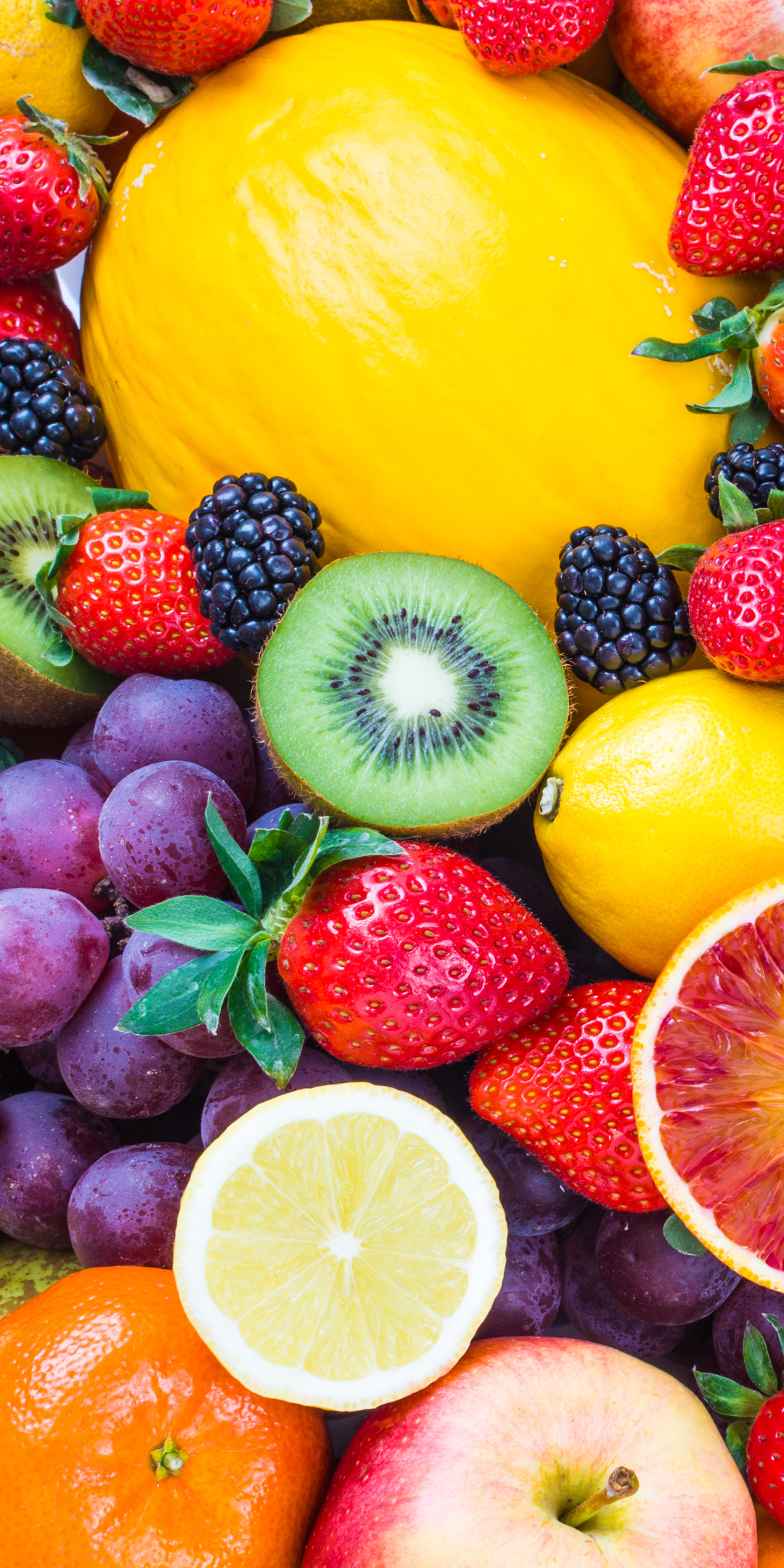 Handy-Wallpaper Erdbeere, Trauben, Kiwi, Brombeere, Beere, Frucht, Apfel, Nahrungsmittel, Früchte, Orange (Obst) kostenlos herunterladen.