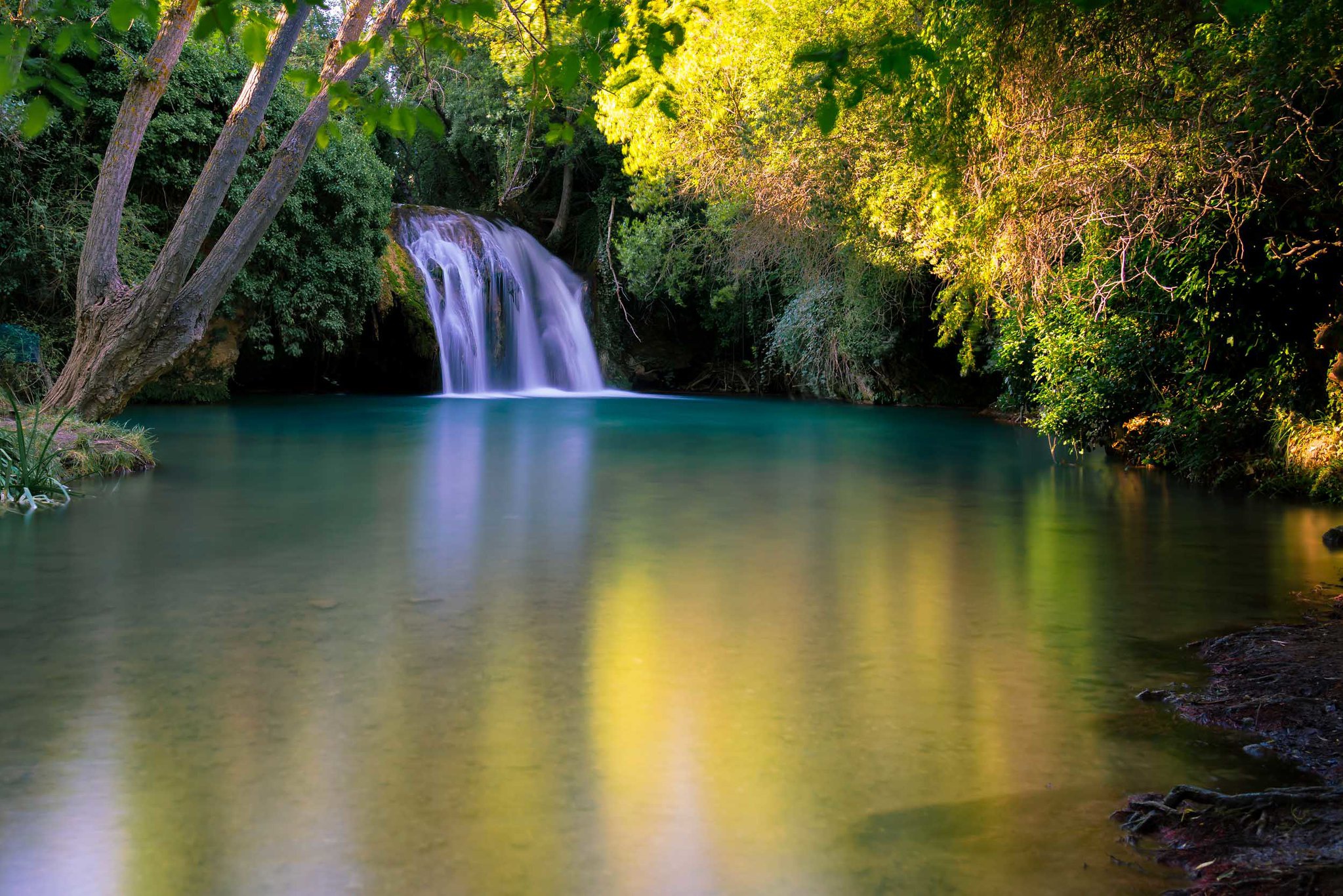 Download mobile wallpaper Nature, Waterfalls, Lake, Waterfall, Earth for free.