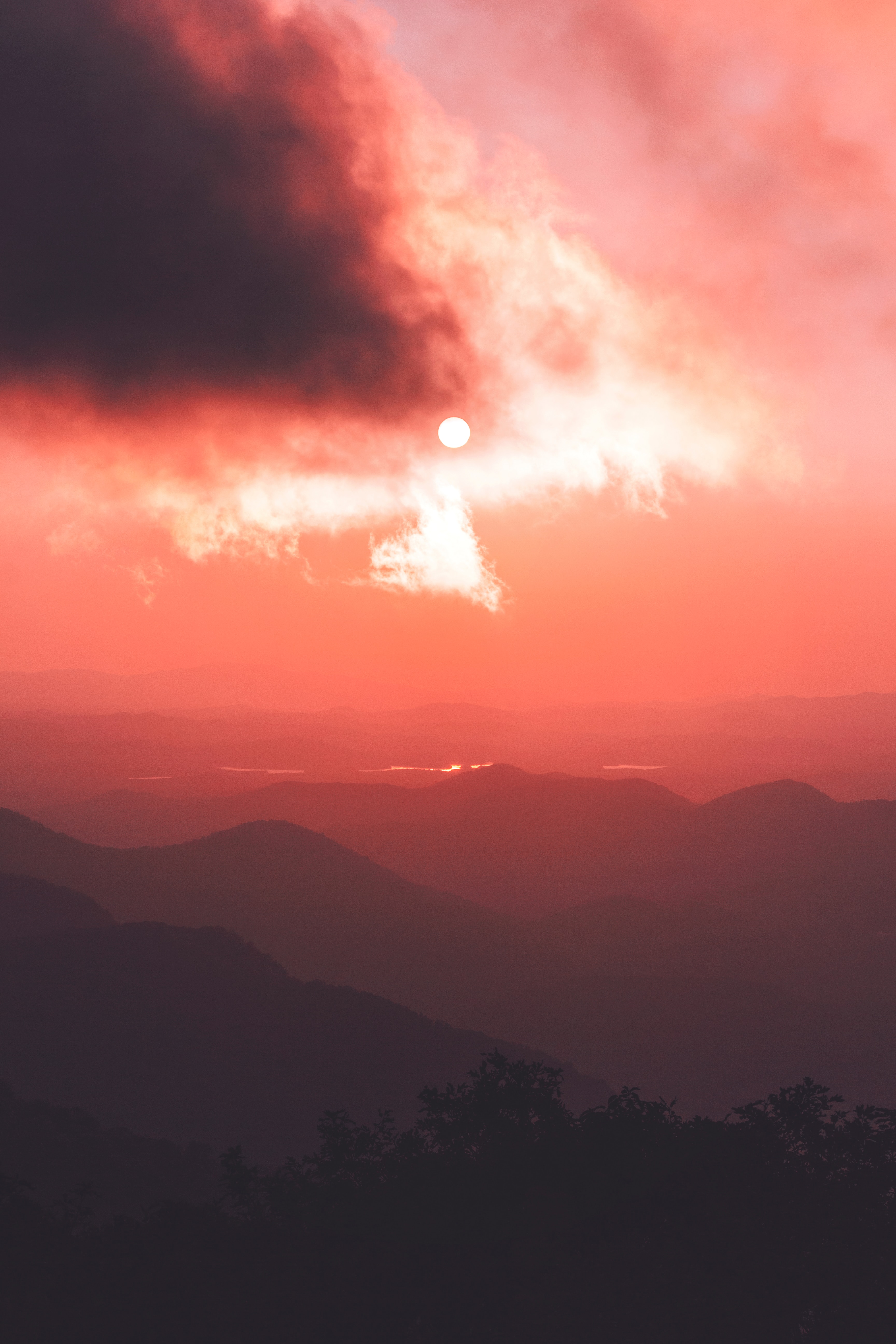 Free download wallpaper Sunset, Clouds, Fog, Dusk, Nature, Mountains, Twilight on your PC desktop