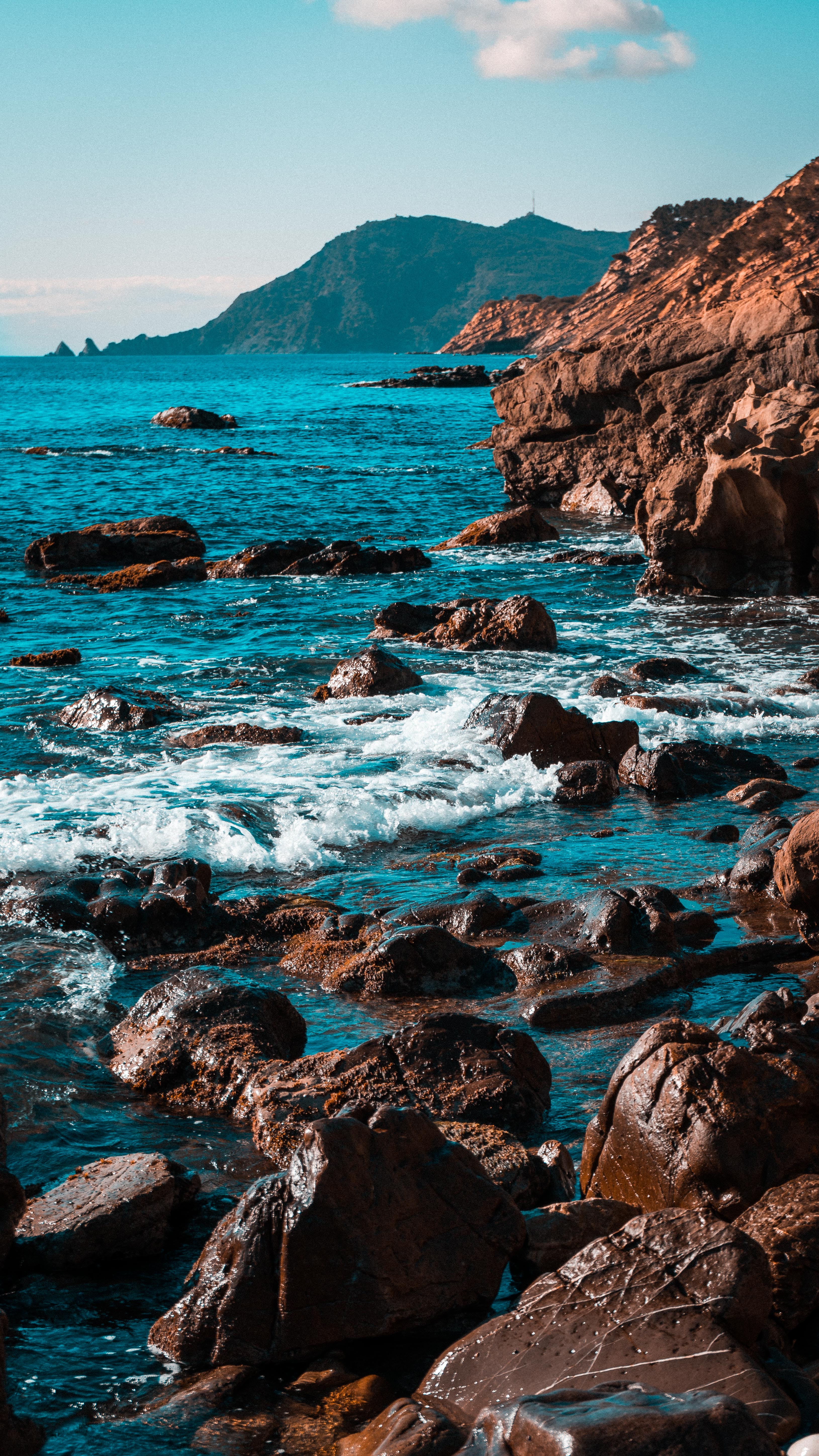 mountains, nature, waves, rocks, surf Full HD
