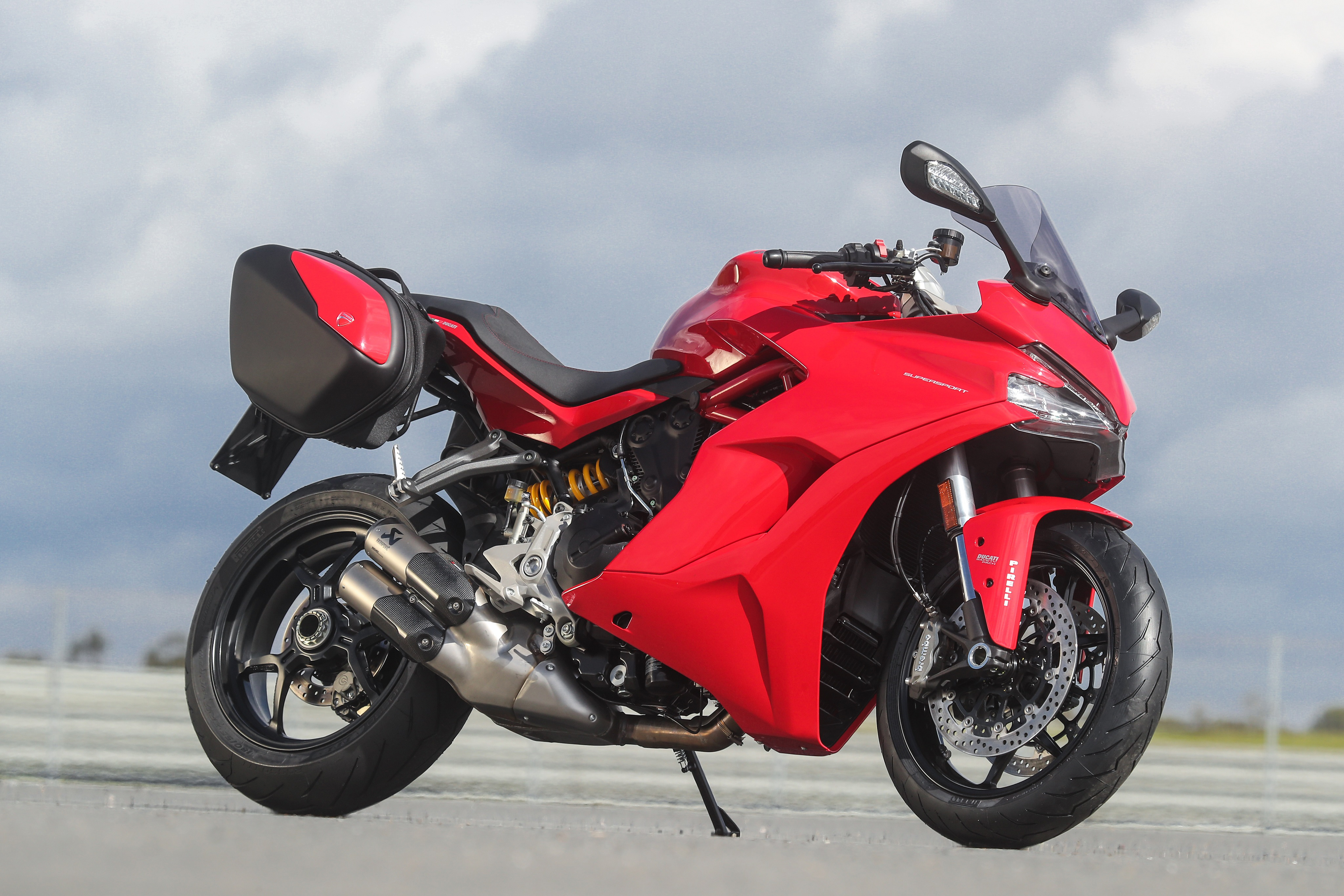 Laden Sie Ducati Super Sport HD-Desktop-Hintergründe herunter