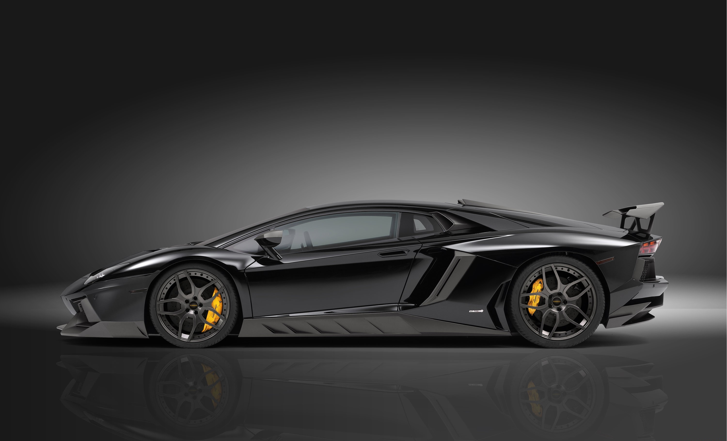 Descarga gratis la imagen Lamborghini, Vehículos, Lamborghini Aventador Lp 700 4 en el escritorio de tu PC