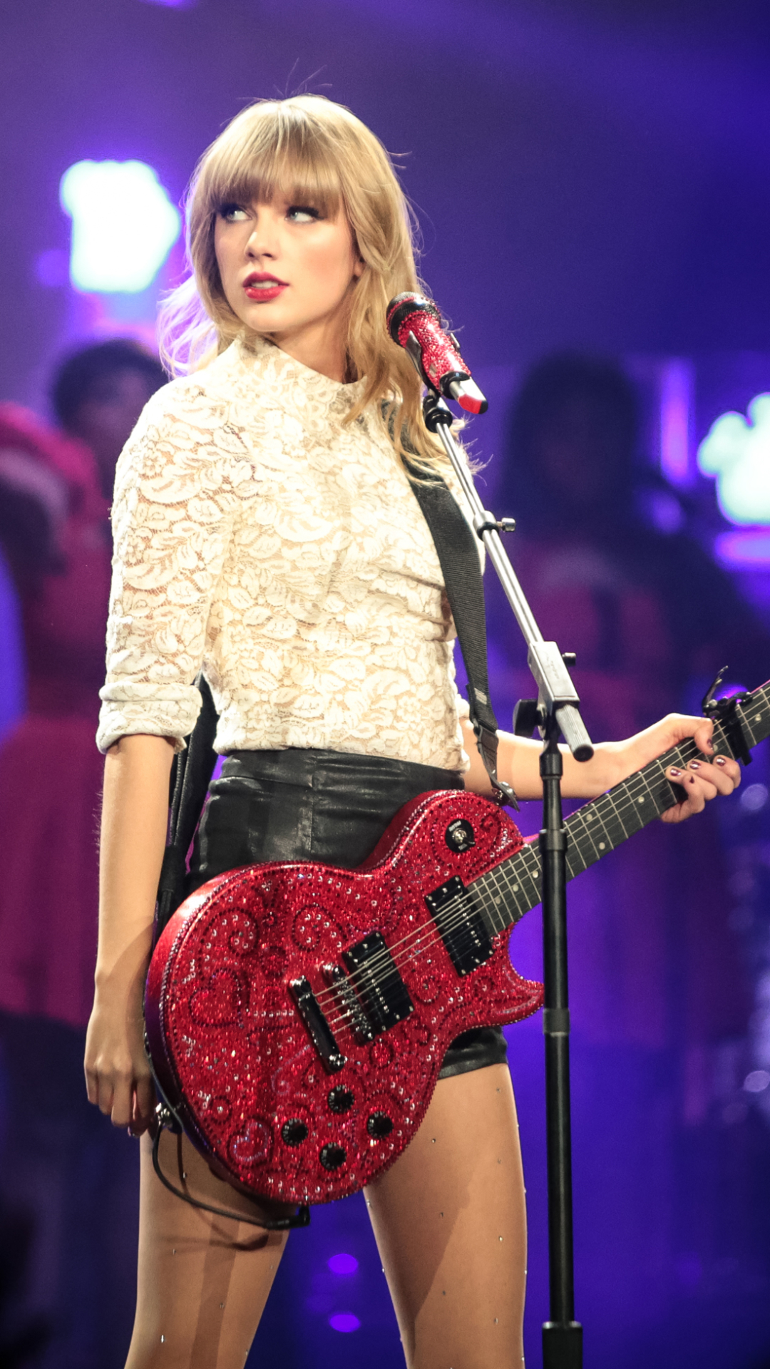 Download mobile wallpaper Music, Blonde, Taylor Swift for free.