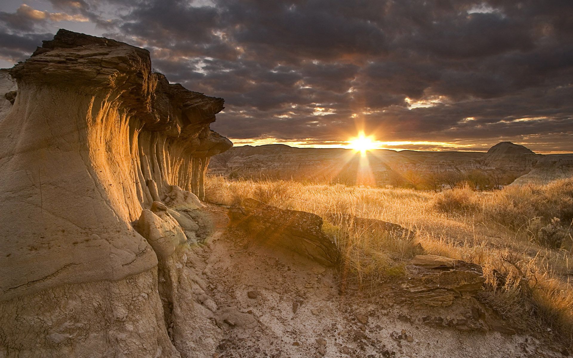 Free download wallpaper Stones, Nature, Desert, Canyon, Evening, Sunset on your PC desktop
