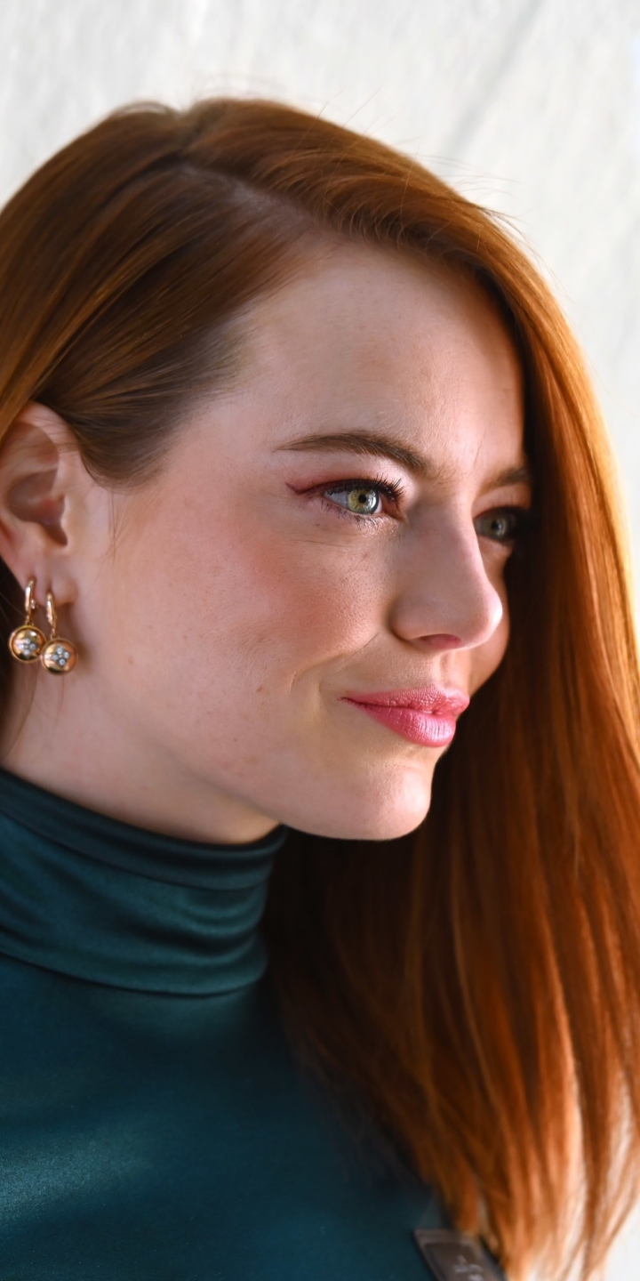 Descarga gratuita de fondo de pantalla para móvil de Emma Stone, Pelirrojo, Aretes, Americano, Celebridades, Actriz.