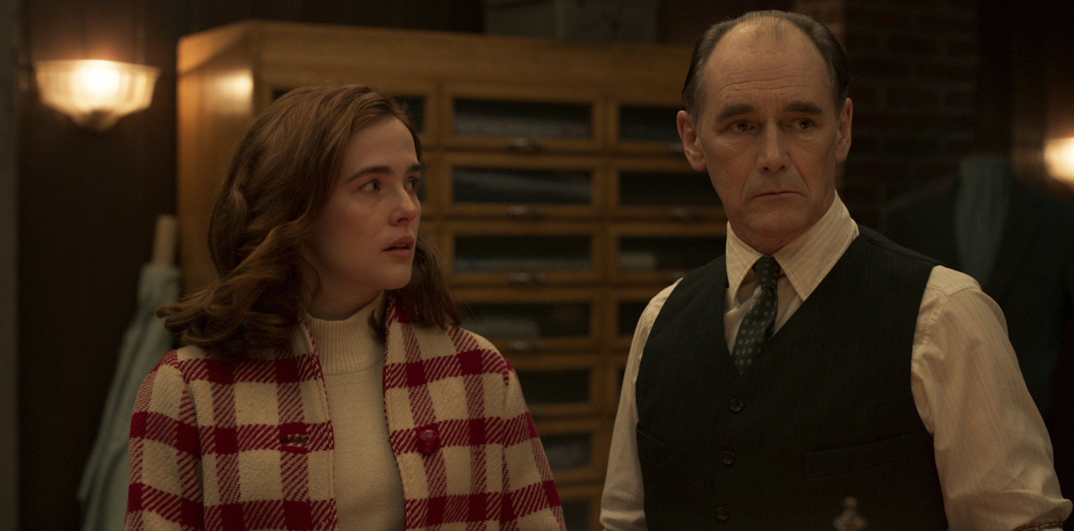 movie, the outfit, mark rylance, zoey deutch