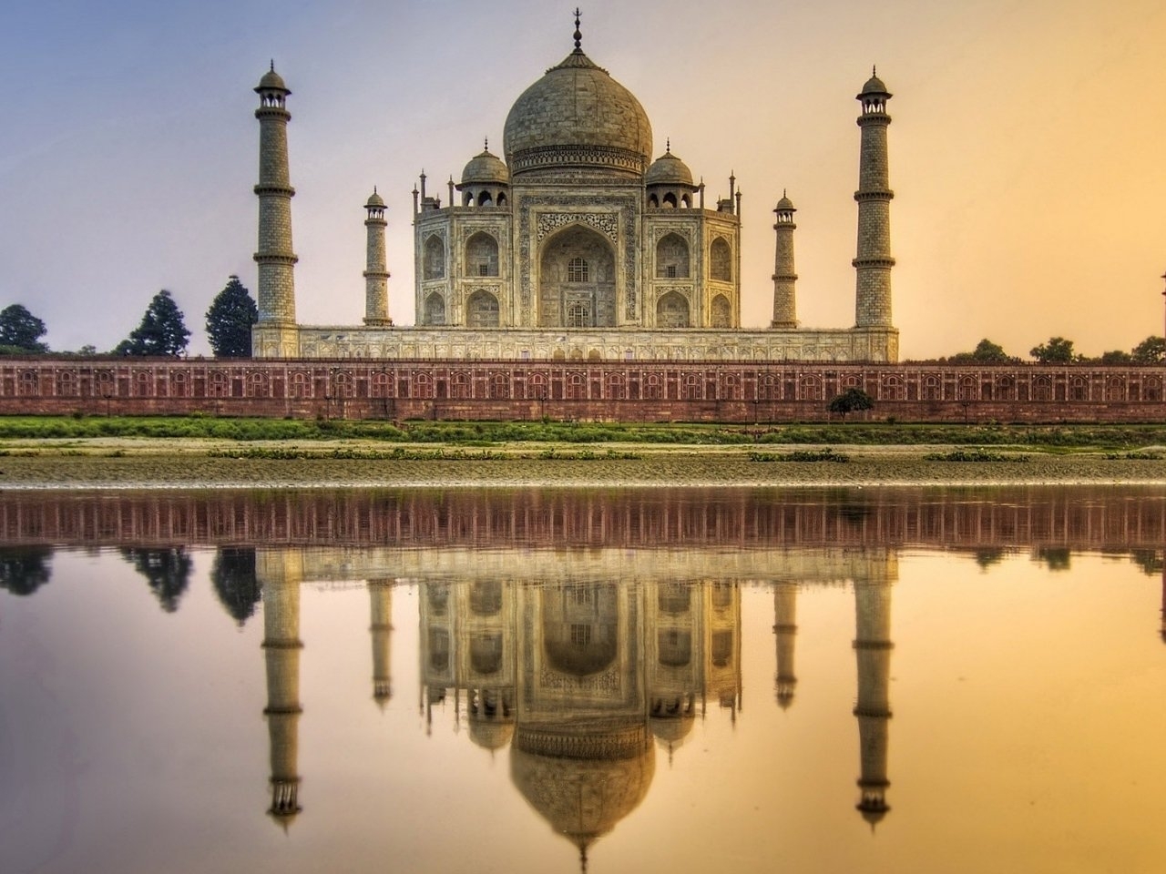 Los mejores fondos de pantalla de Taj Mahal para la pantalla del teléfono
