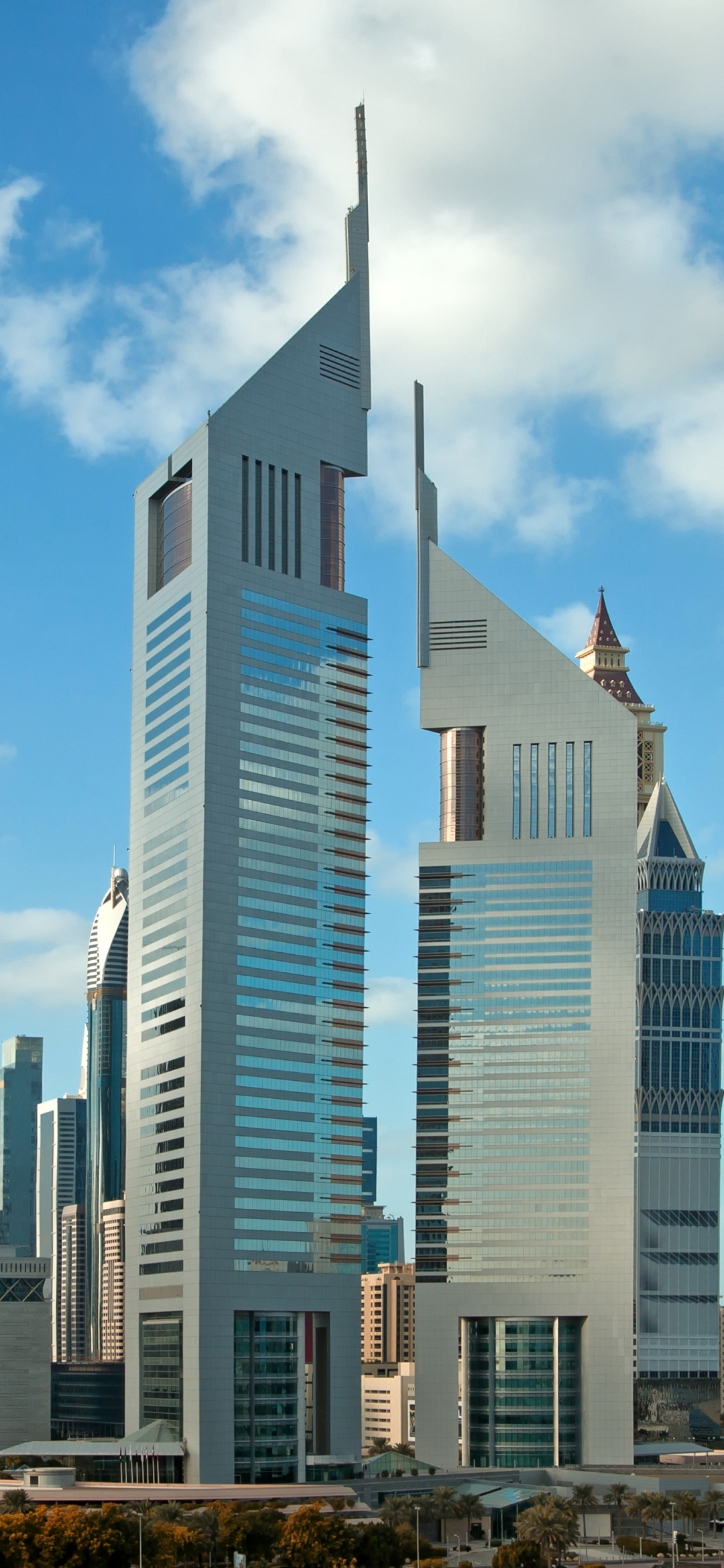 Descarga gratuita de fondo de pantalla para móvil de Edificio, Emiratos Árabes Unidos, Hecho Por El Hombre, Dubái, Jumeirah Emirates Tower Hotel.