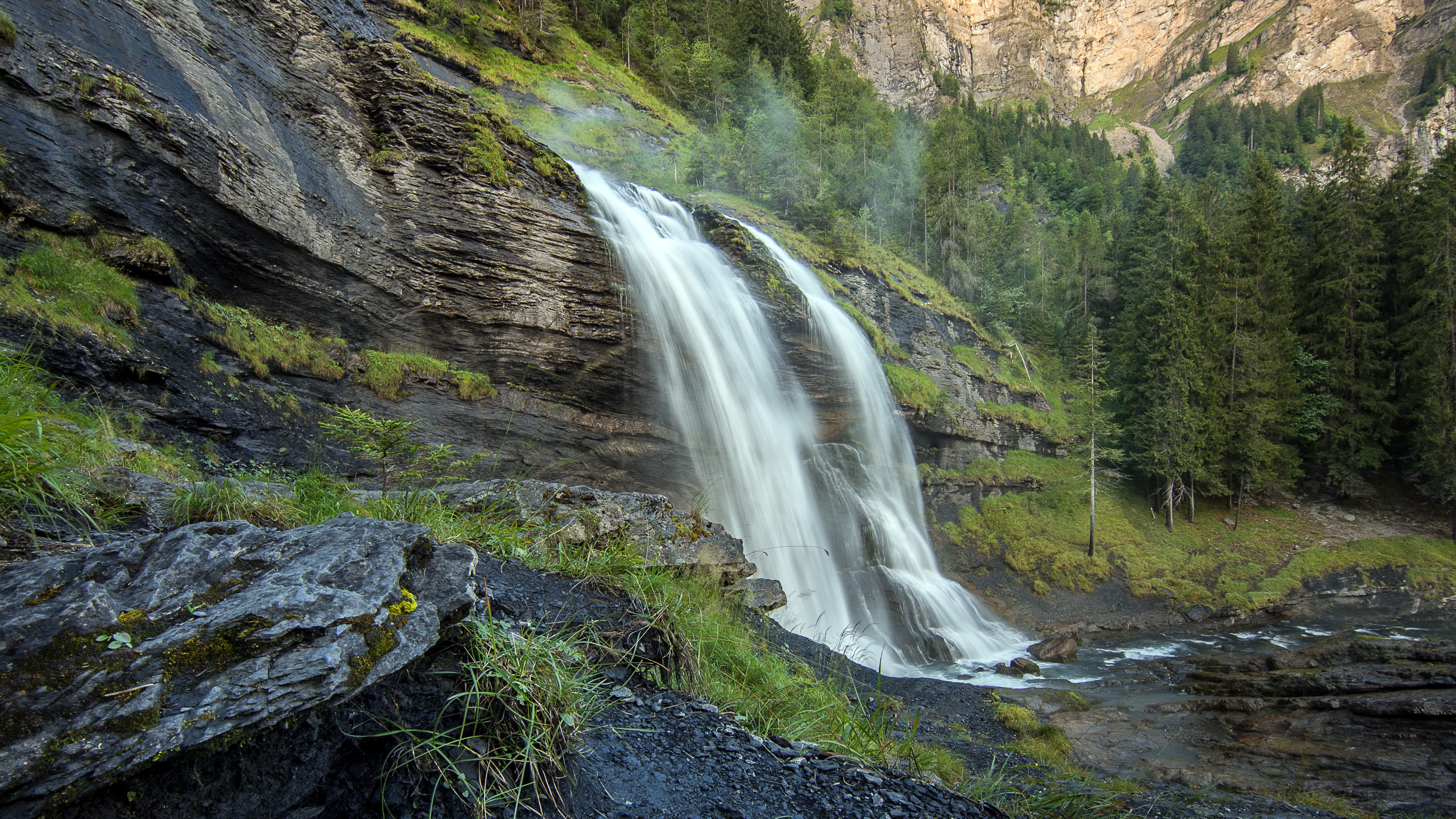 Download mobile wallpaper Waterfalls, Mountain, Waterfall, Earth for free.