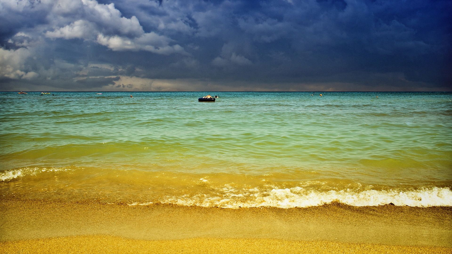80887 Hintergrundbild herunterladen menschen, natur, sky, sea, strand, sand, horizont, ufer, bank, wolken, resort - Bildschirmschoner und Bilder kostenlos