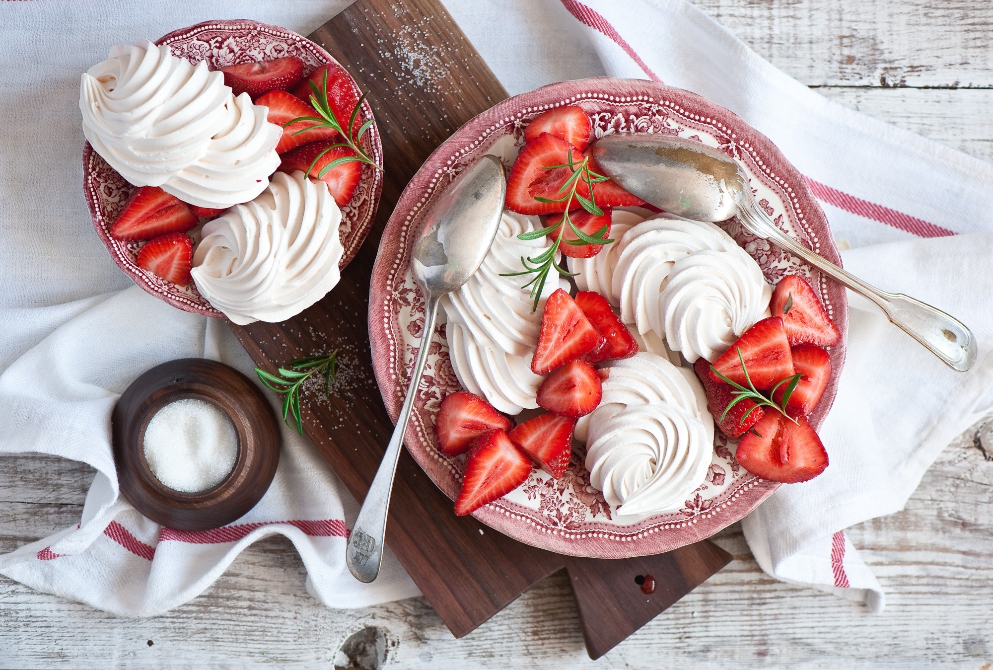 cream, food, strawberry, desert, sweet HD wallpaper